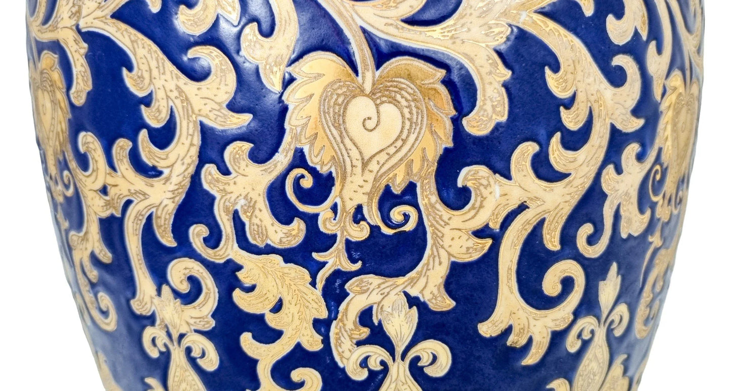 Chinese export porcelain lidded floor vase, cobalt blue and 24kt gold