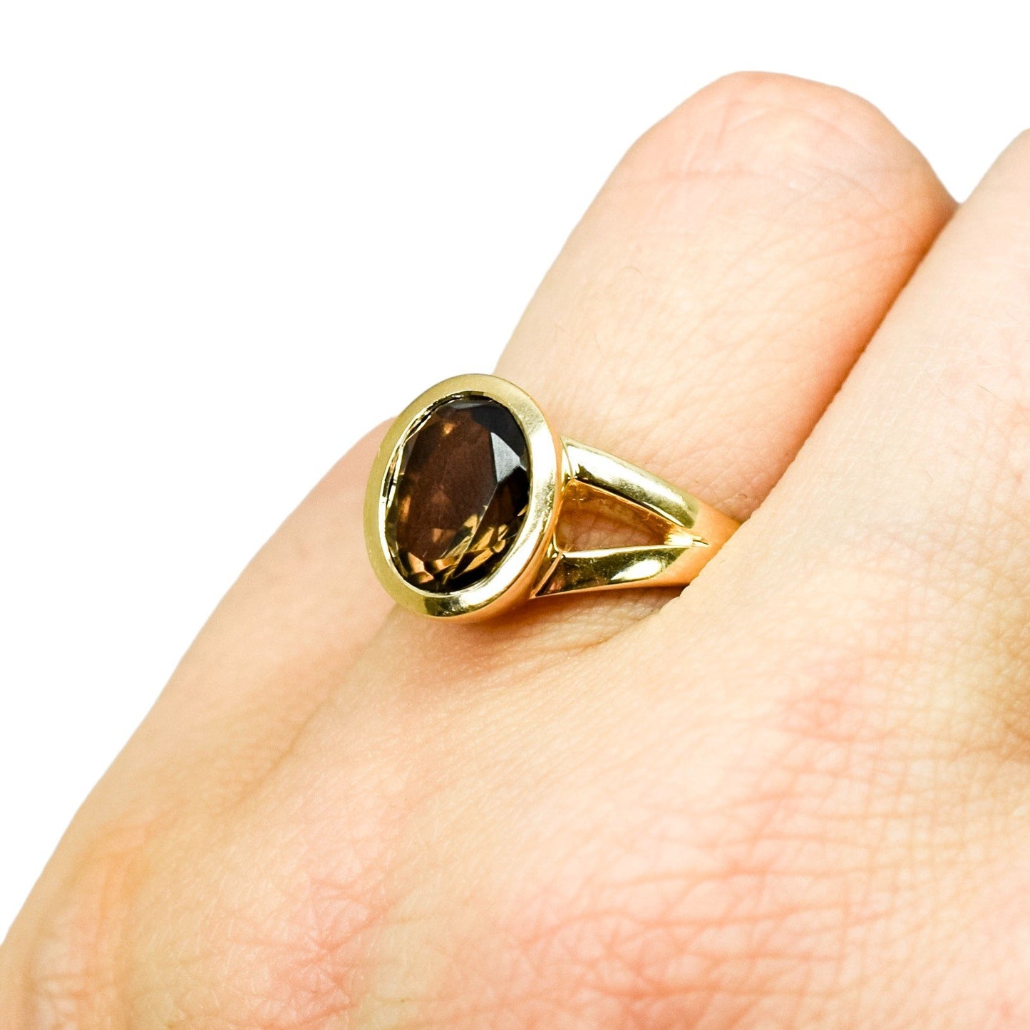 9ct yellow gold bezel set 2ct smoky quartz cocktail statement ring, size M