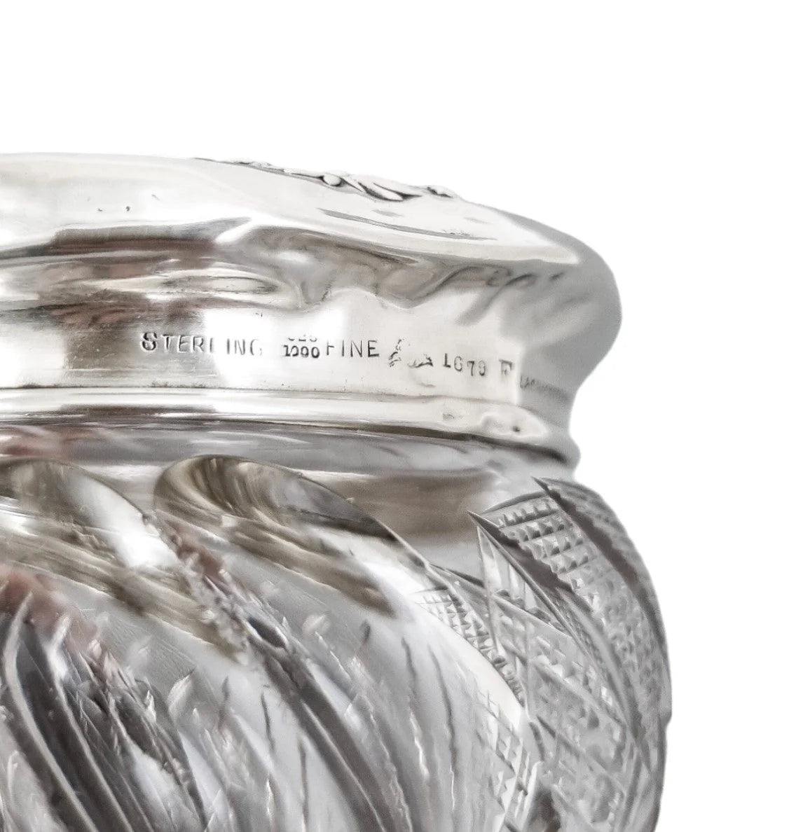 Art Nouveau Mauser silver crystal dressing table jar / vanity pot / toilet box