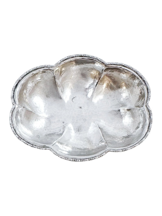 Victorian hand-hammered silver lobed hexagonal sweetmeat bowl / bonbon dish