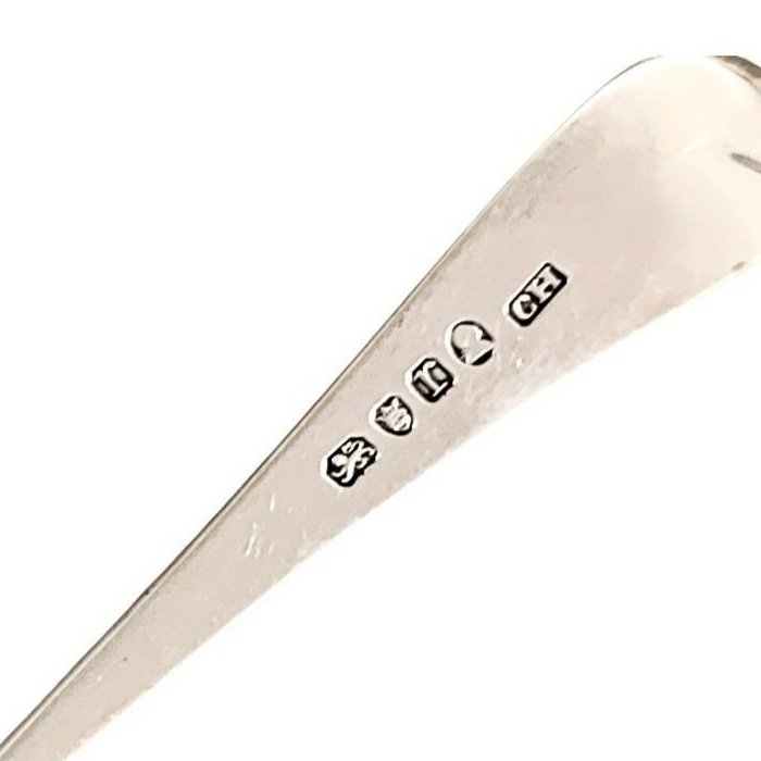 18th century George III Charles Hougham sterling silver sauce ladle, 1792