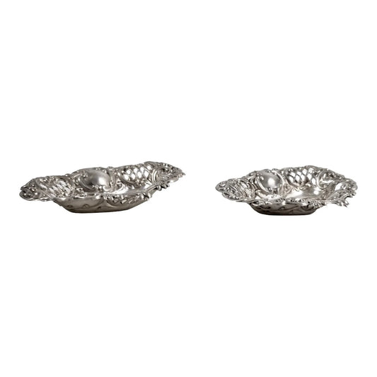 Victorian sterling silver pair of pin trays / trinket dishes heart-shaped embossed with scrolls and flowers, Henry Matthews, 1900