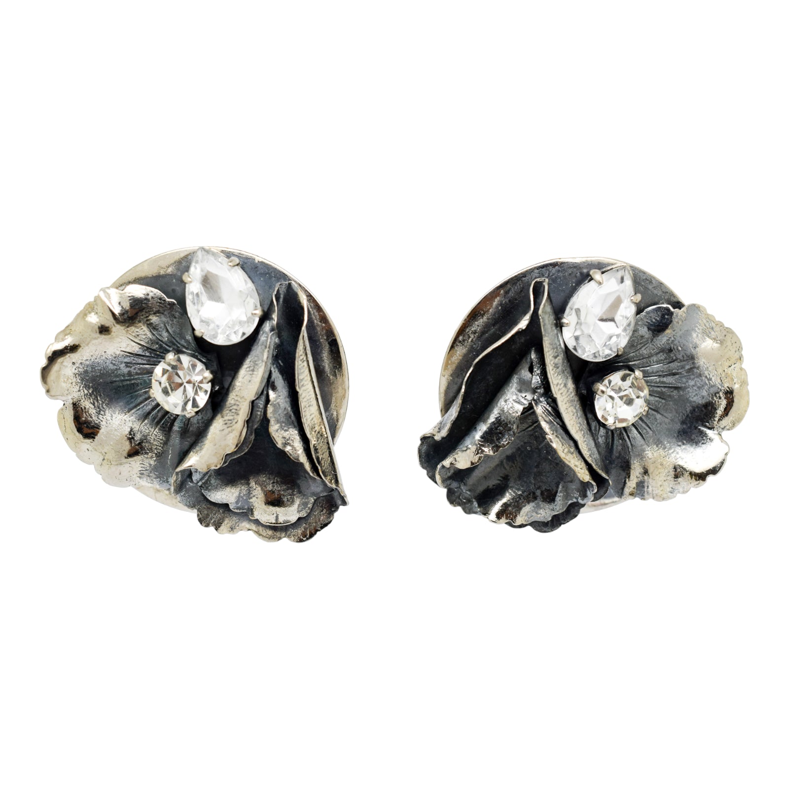 1980's Ermani Bulatti Art Nouveau large statement ear clips of floral and foliate design