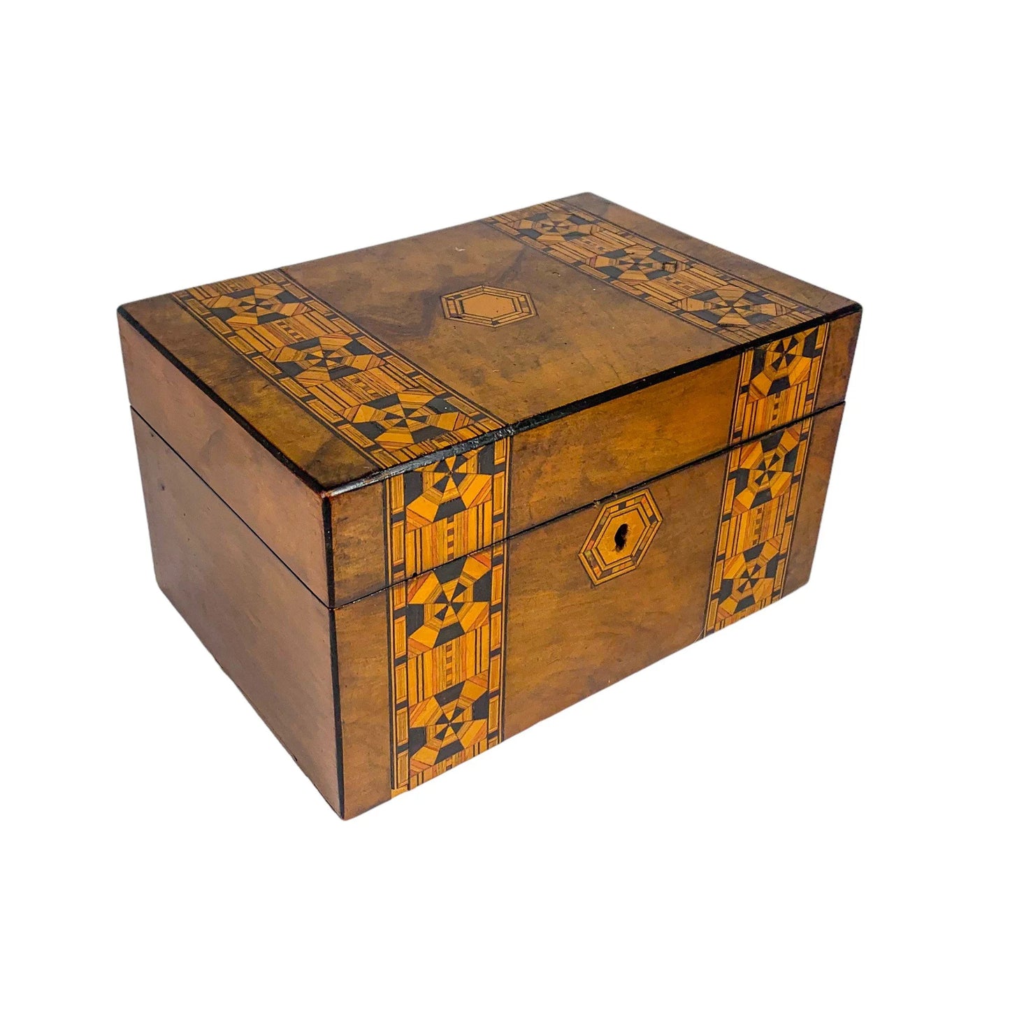Victorian Tunbridge Ware walnut keepsake box inlaid with marquetry and lined with silk