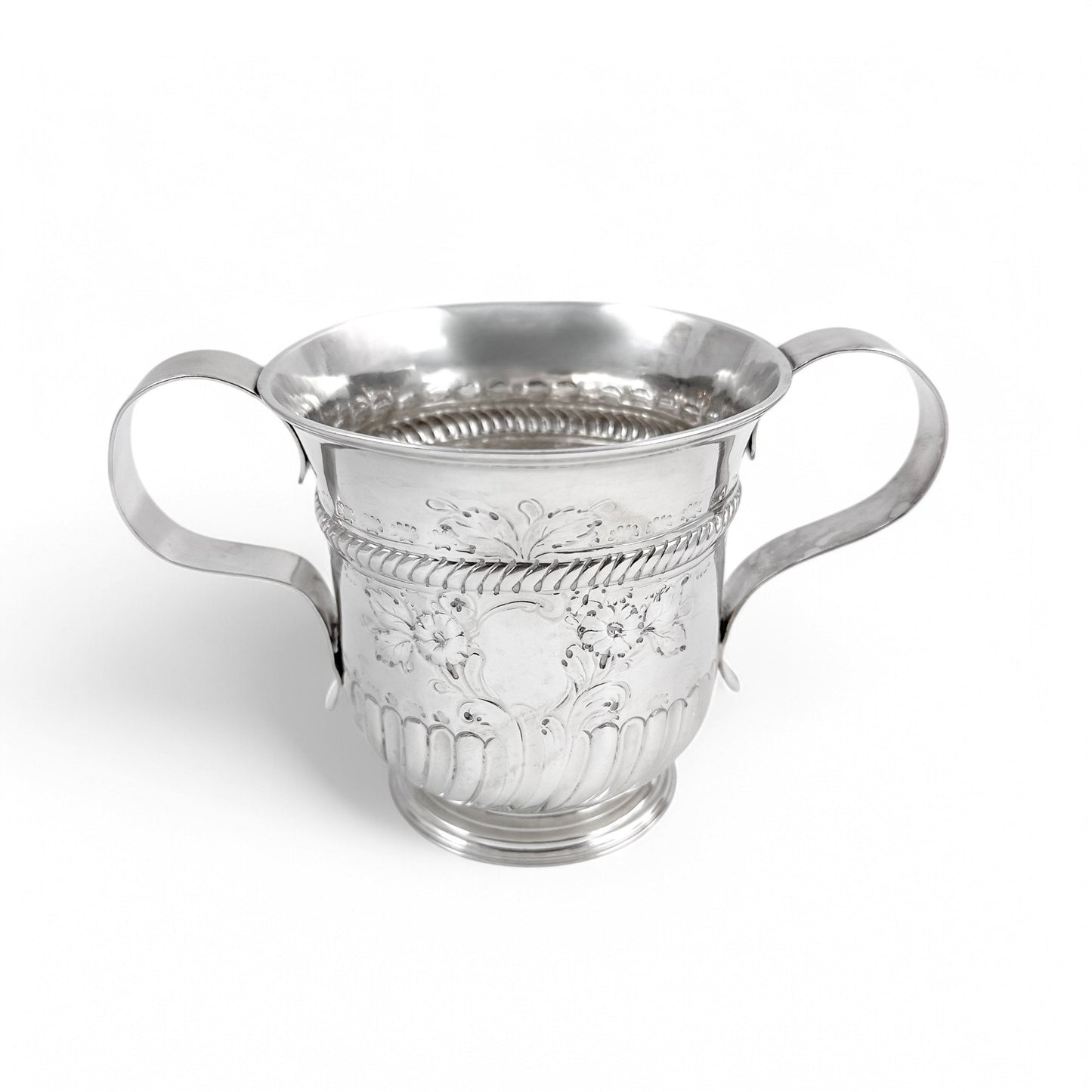 Georgian sterling silver two handled sugar bowl / porringer, William & Robert Peaston, 1761