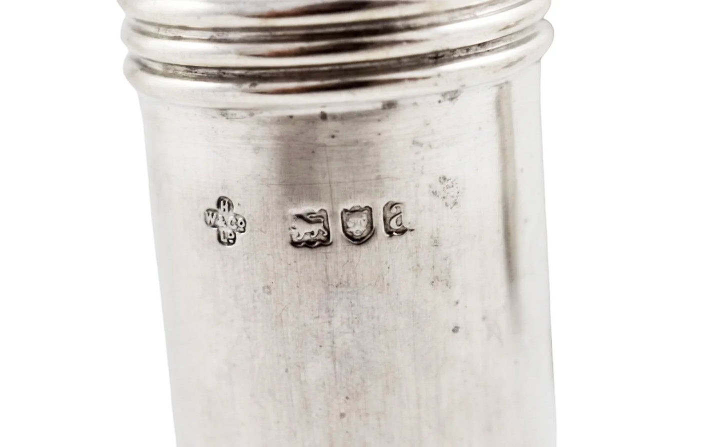 Pair of Victorian sterling silver pepper salt shakers with ribbed girdles