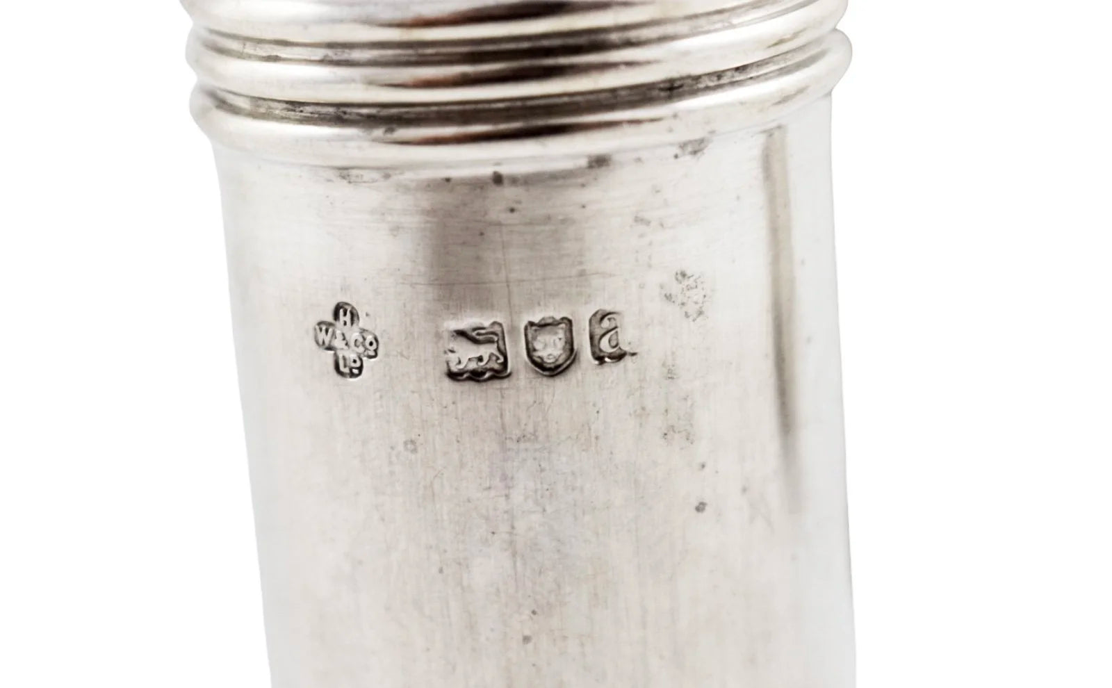 Pair of Victorian sterling silver pepper salt shakers with ribbed girdles