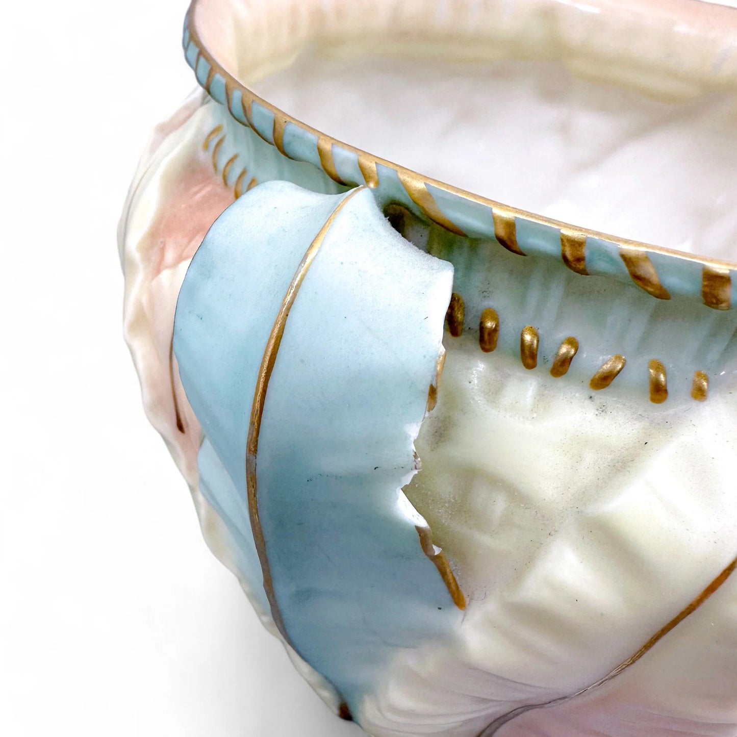 Art Nouveau Royal Worcester porcelain blush jardiniere / cache pot