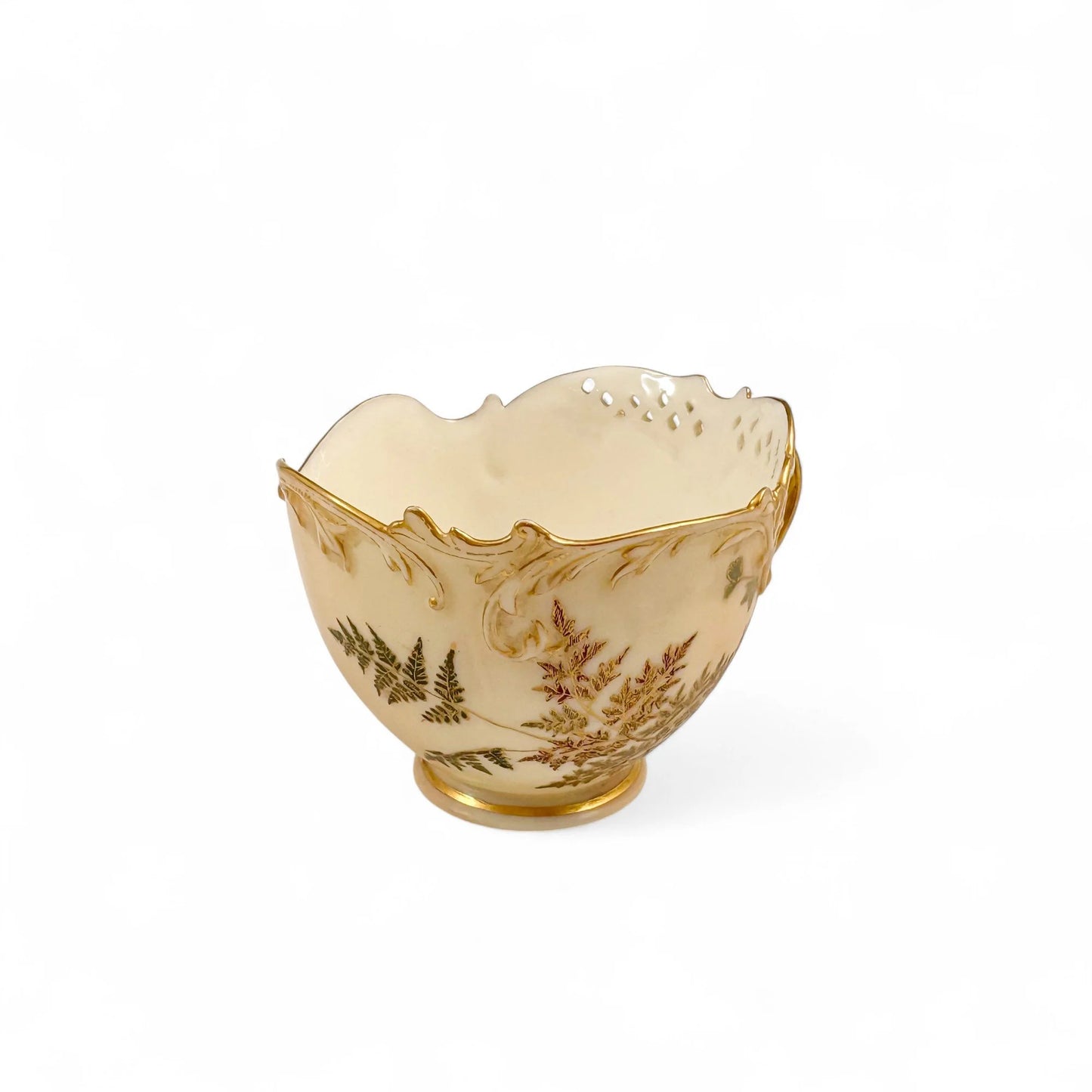 Royal Worcester porcelain tea cup and saucers, 1891–1902