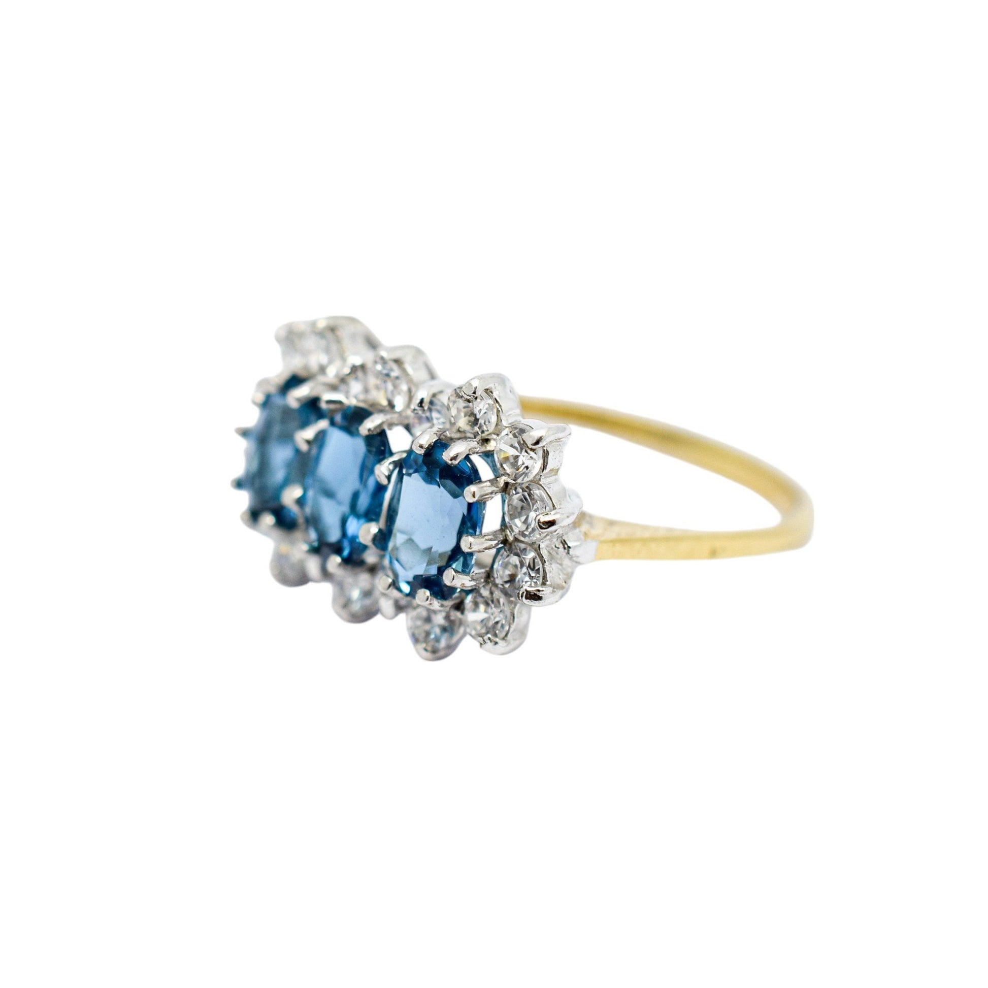 Vintage 1980's three-stone blue topaz cluster ring, 9ct yellow gold, size K 1/2