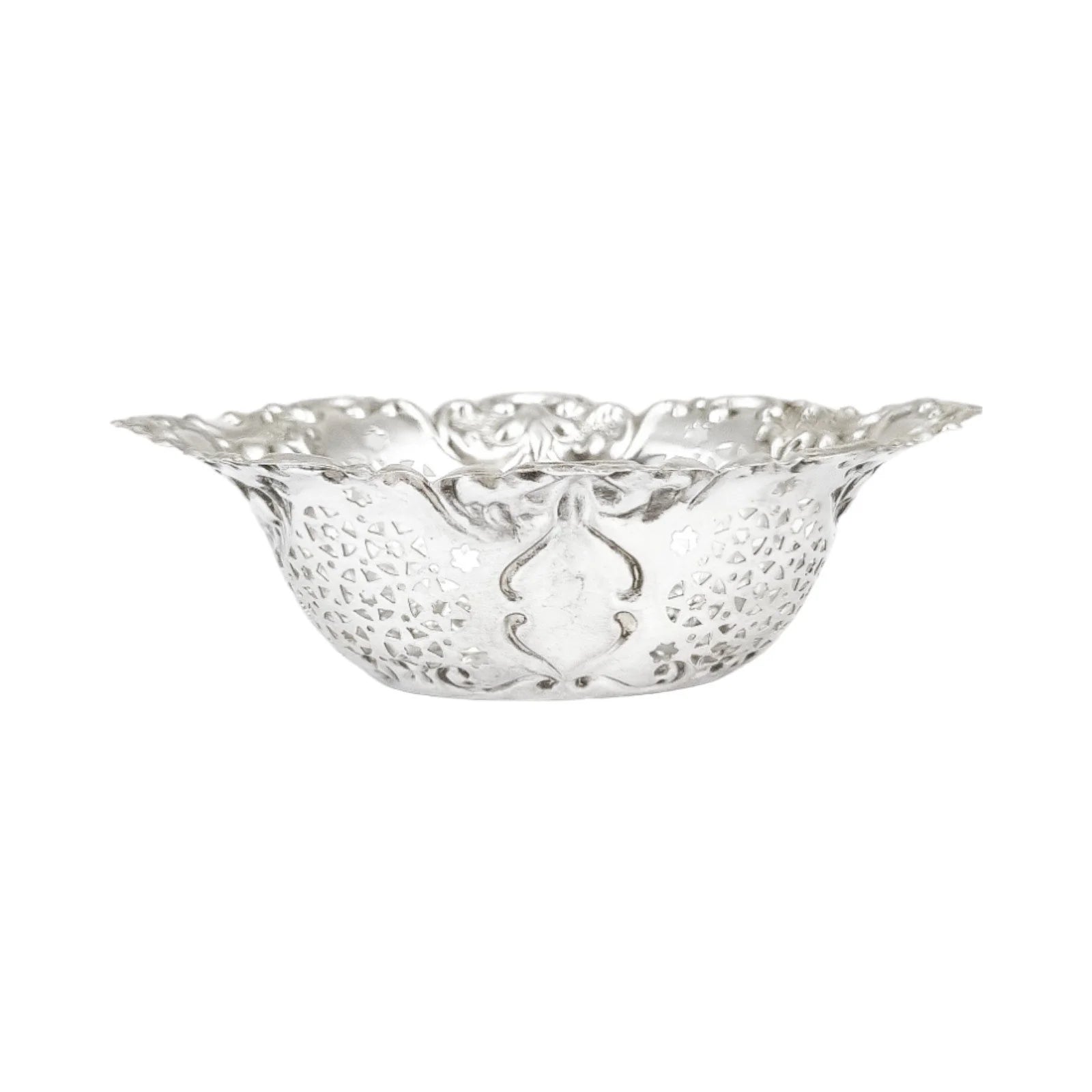 Edwardian sterling silver bonbon trinket dish bowl in Art Nouveau style, William Aitken 1906