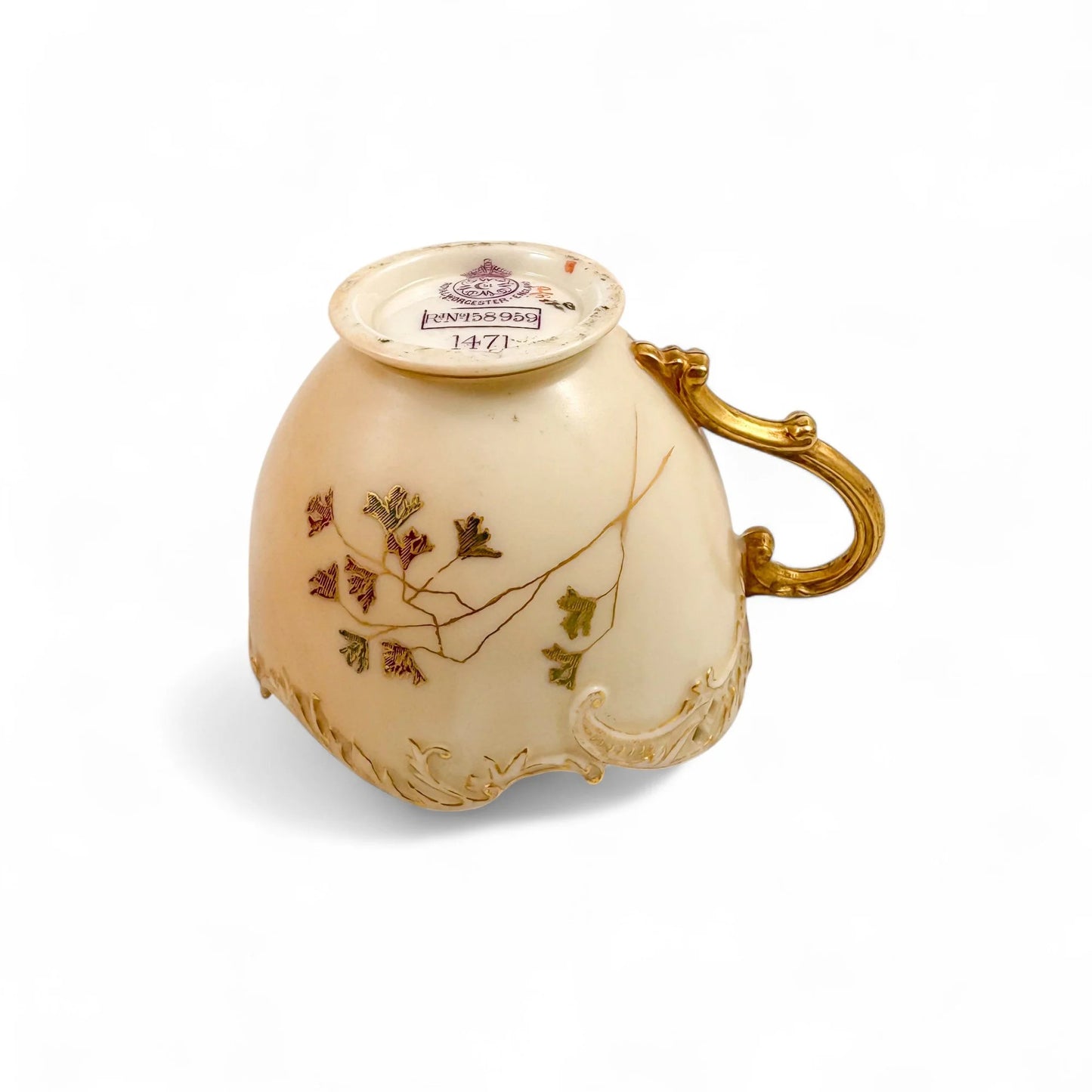 Royal Worcester porcelain tea cup and saucers, 1891–1902