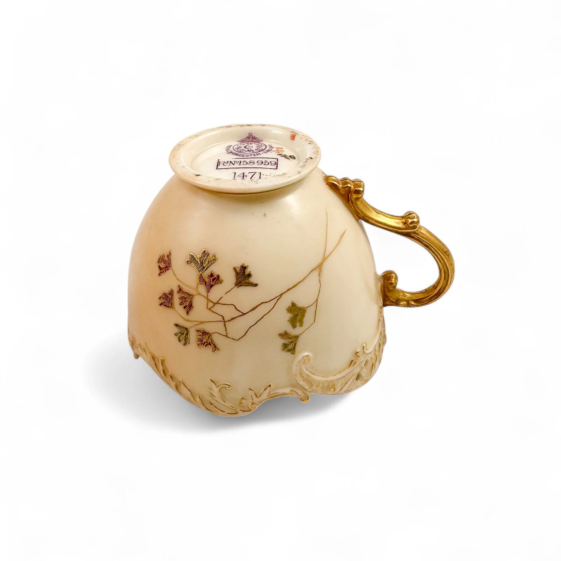 Royal Worcester porcelain tea cup and saucers, 1891–1902