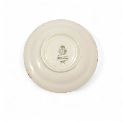 Royal Worcester porcelain tea cup and saucers, 1891–1902