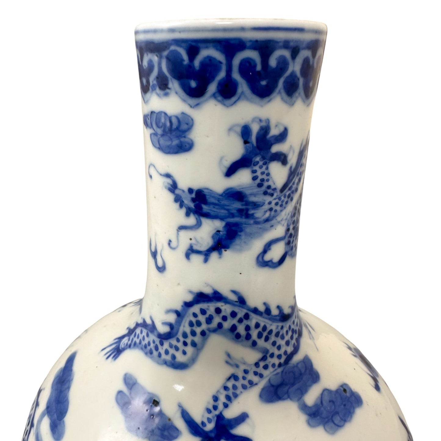 Chinese Guangxu period Kangxi revival blue and white dragon bottle porcelain vase