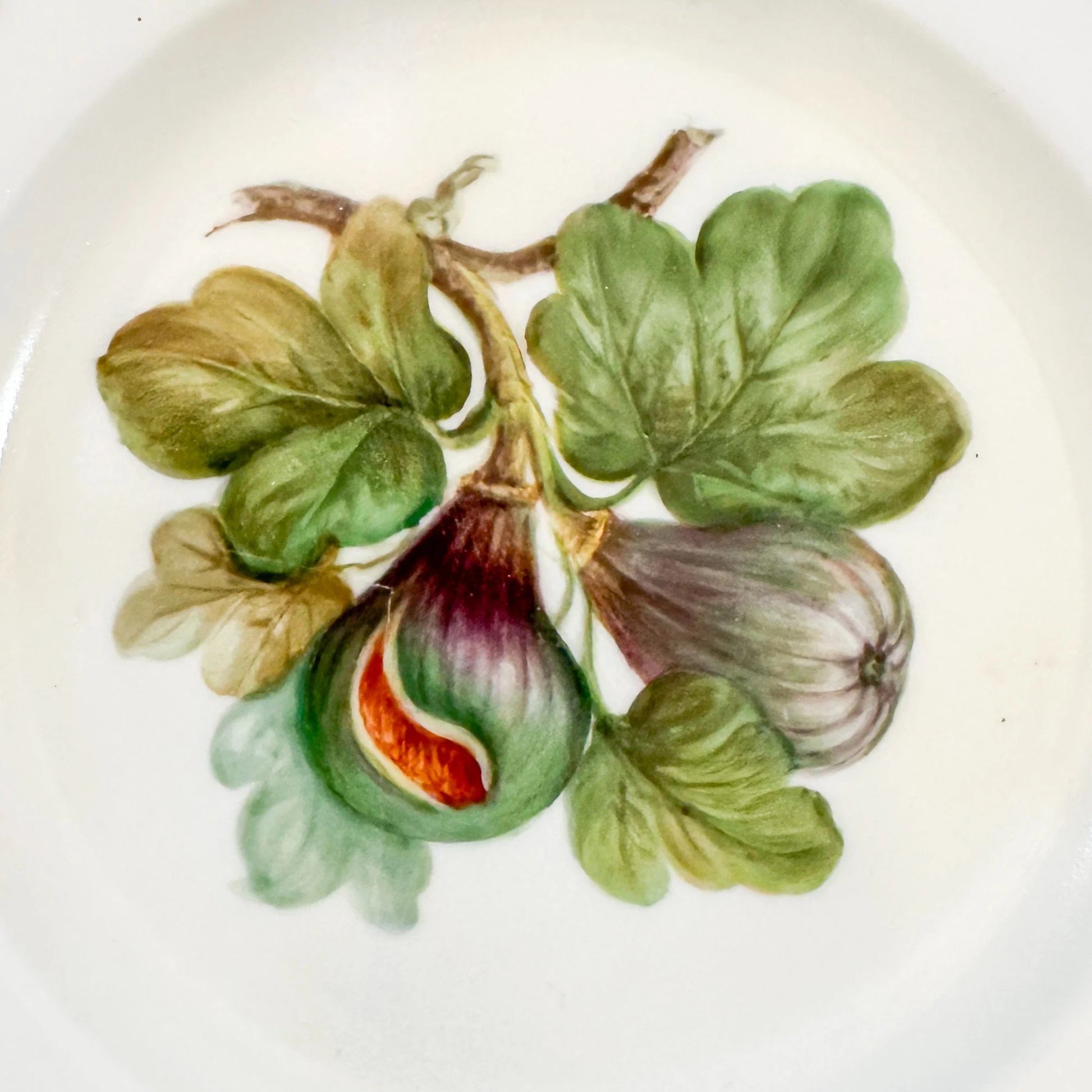 Royal Copenhagen hand-painted Flora Danica Fig dinner plate