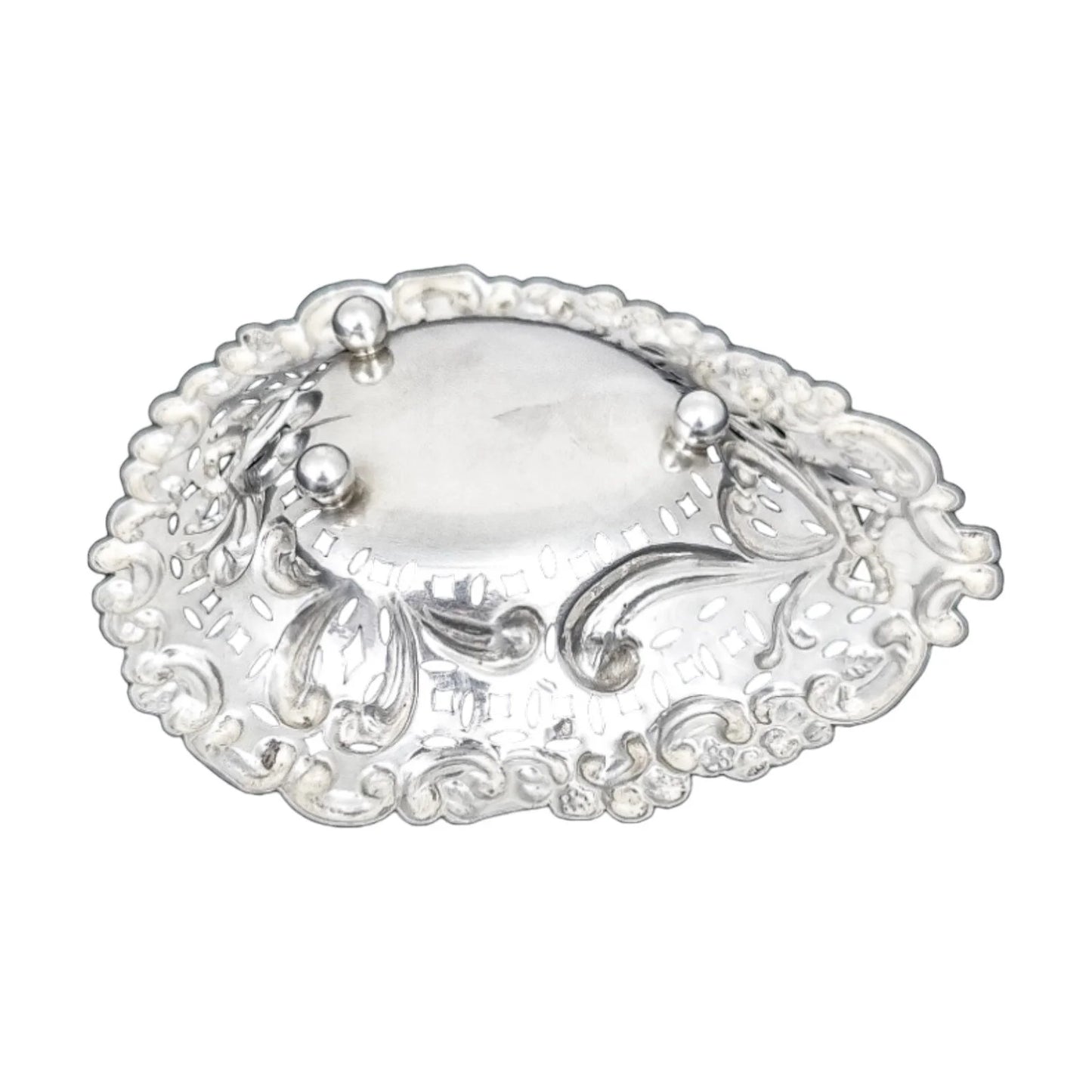 Victorian sterling silver heart-shaped bonbon dish with bows
