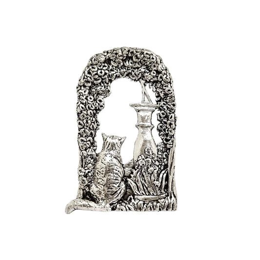 Vintage MASJ cat in window novelty statement brooch