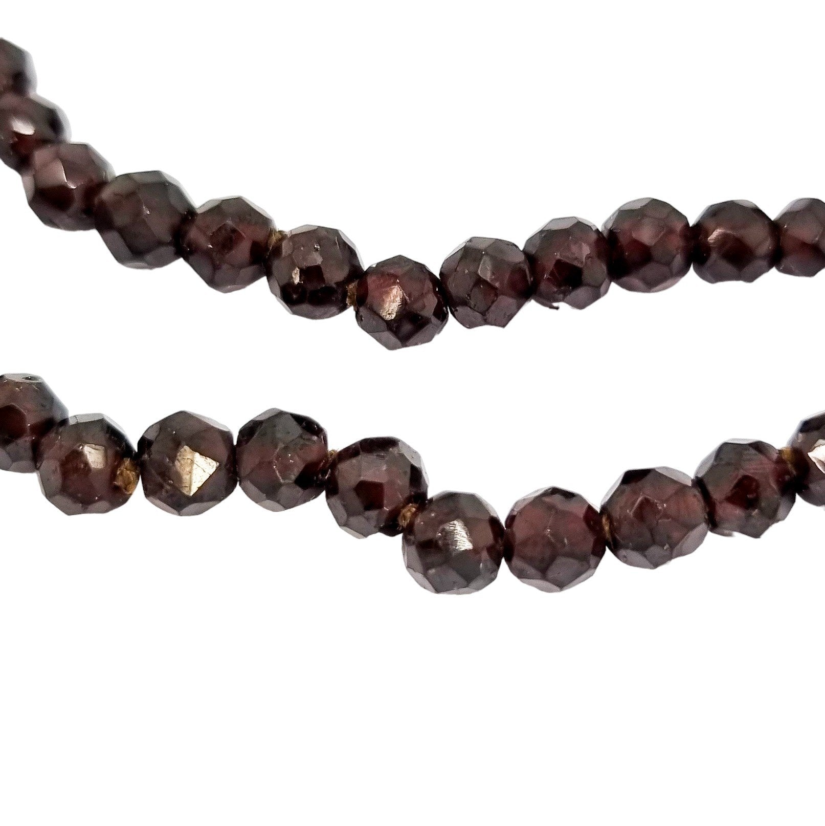 Antique Belle Époque double strand garnet necklace with gold clasp