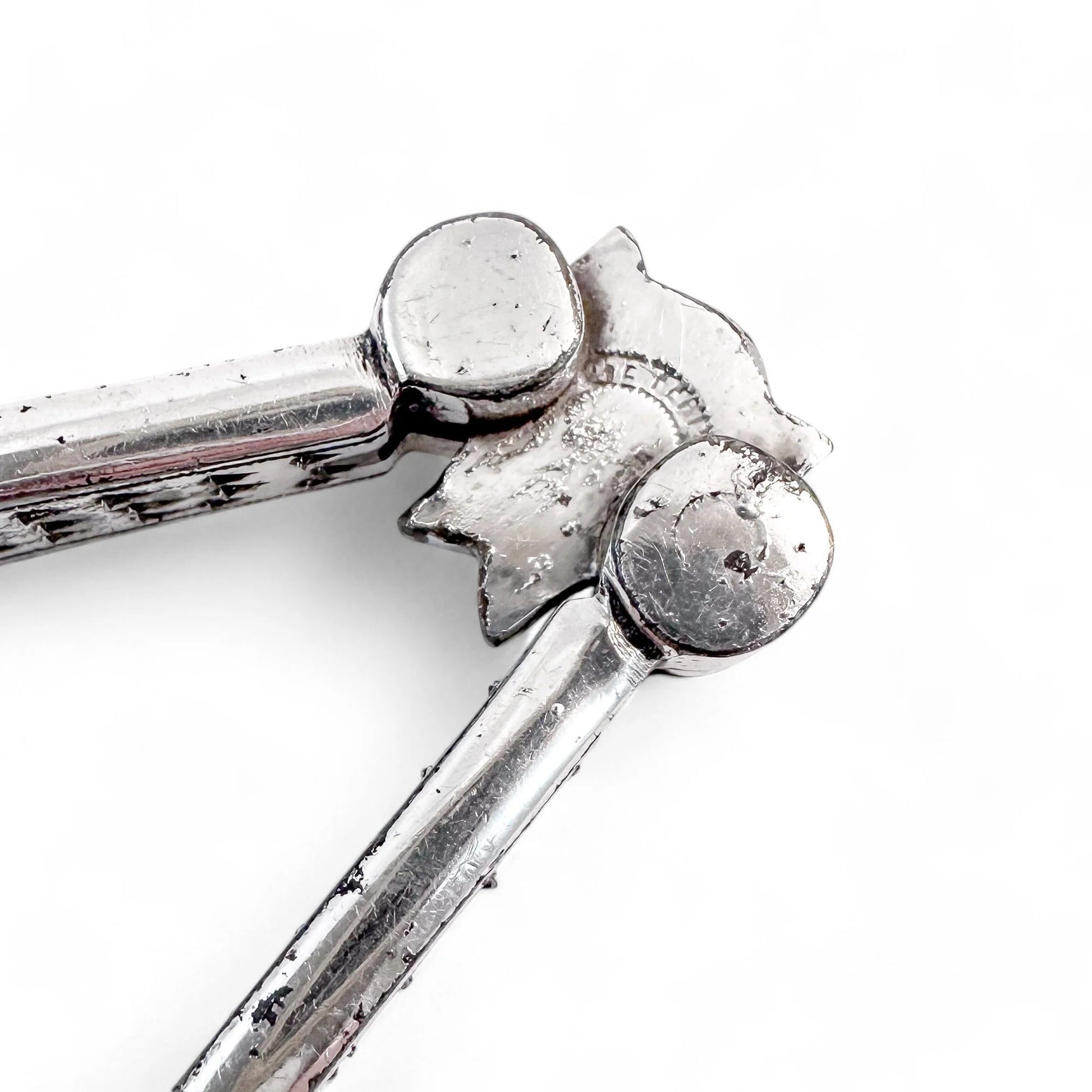 Victorian silver plate Walker & Hall boxed dessert serving cutlery set; Christmas nutcrackers and grape scissors