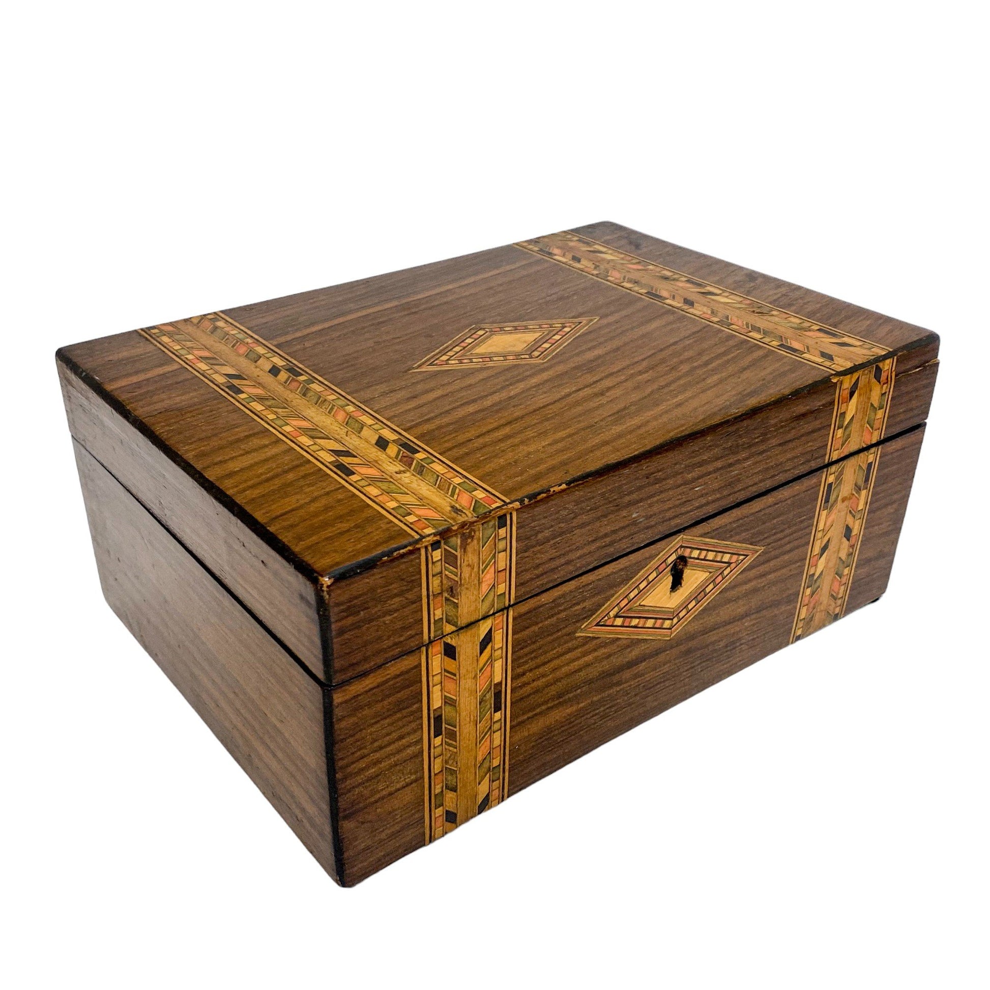 Victorian Tunbridge Ware lady's keepsake box with silk lining and geometric marquetry bands