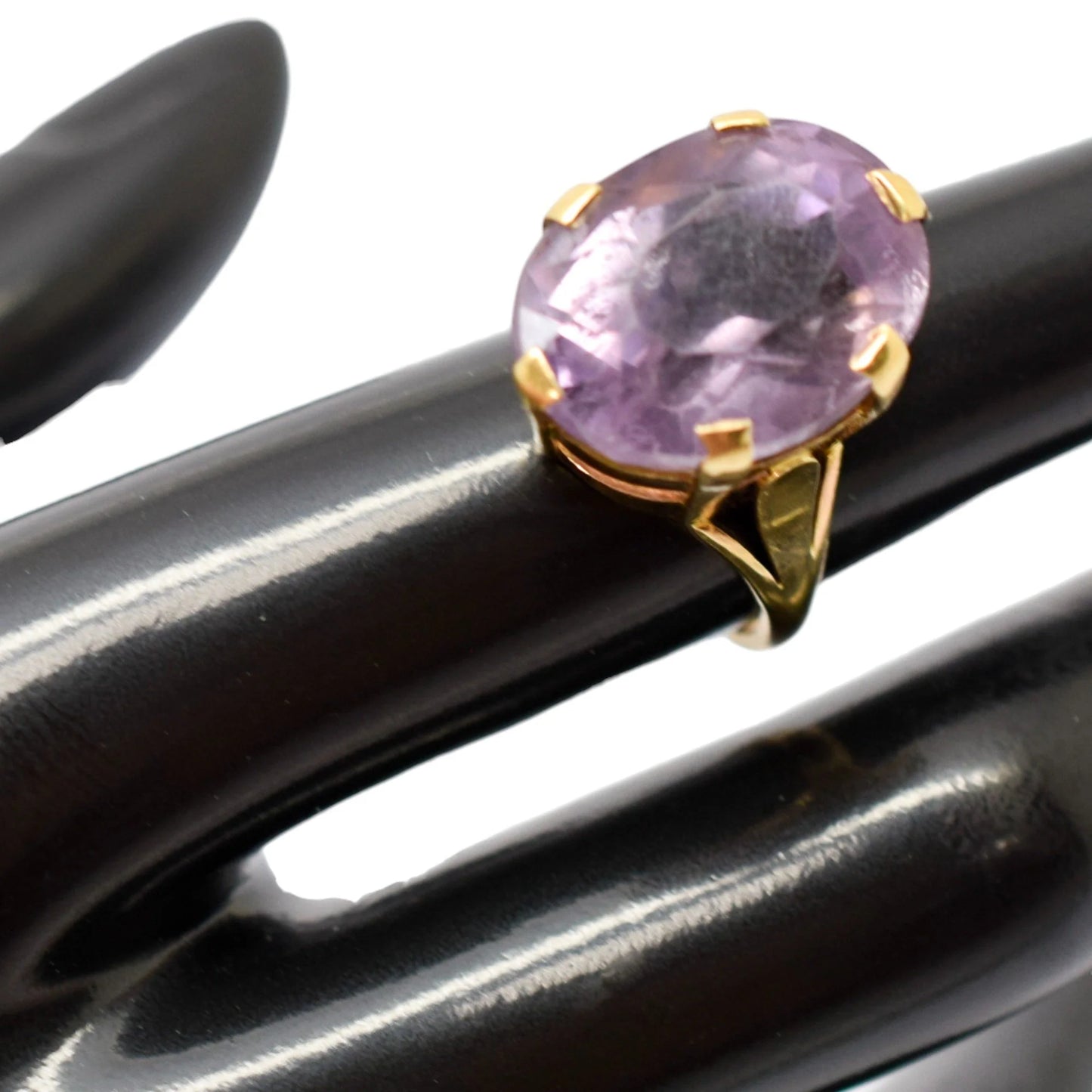 Vintage 1960's 16.5 ct amethyst cocktail solitaire ring, 9ct yellow gold, size L 1/2