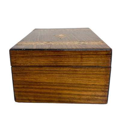 Victorian Tunbridge Ware lady's keepsake box with silk lining and geometric marquetry bands