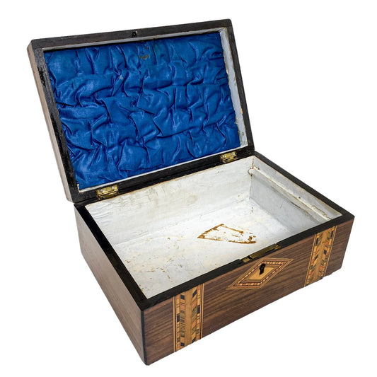 Victorian Tunbridge Ware lady's keepsake box with silk lining and geometric marquetry bands