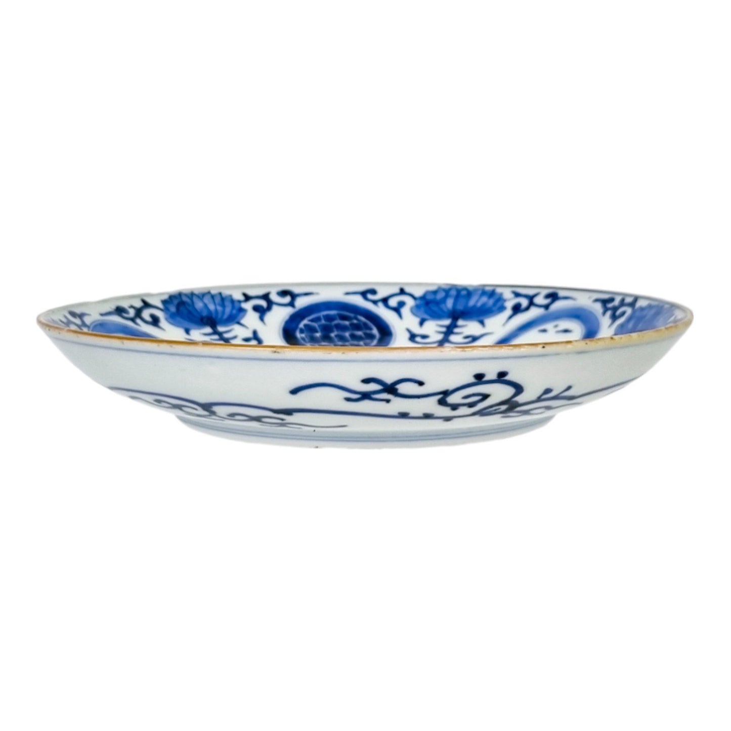 Japanese Edo blue and white porcelain charger with dragon and lotus flowers