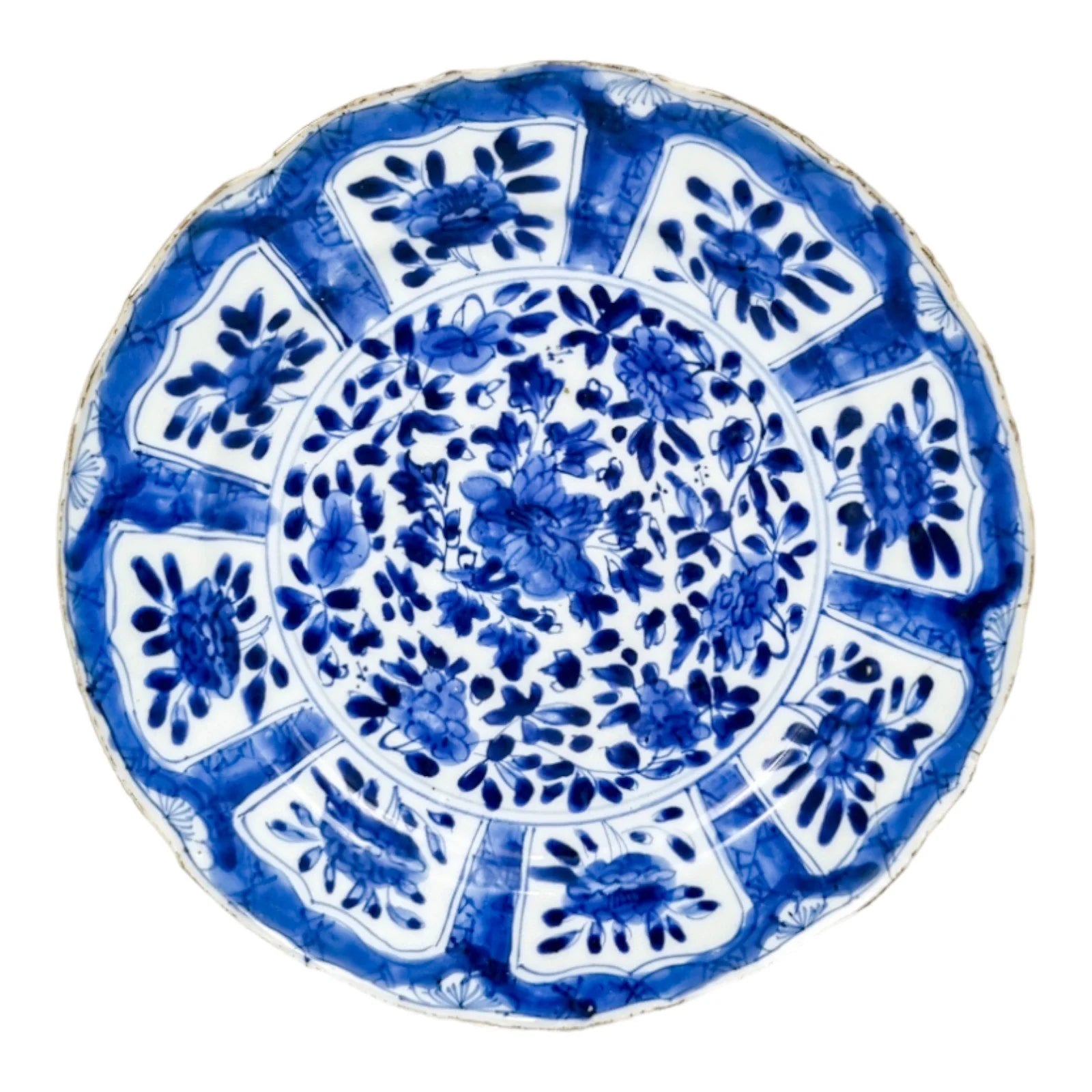 17th century Chinese Kangxi blue and white porcelain plate, Artemisia leaf mark