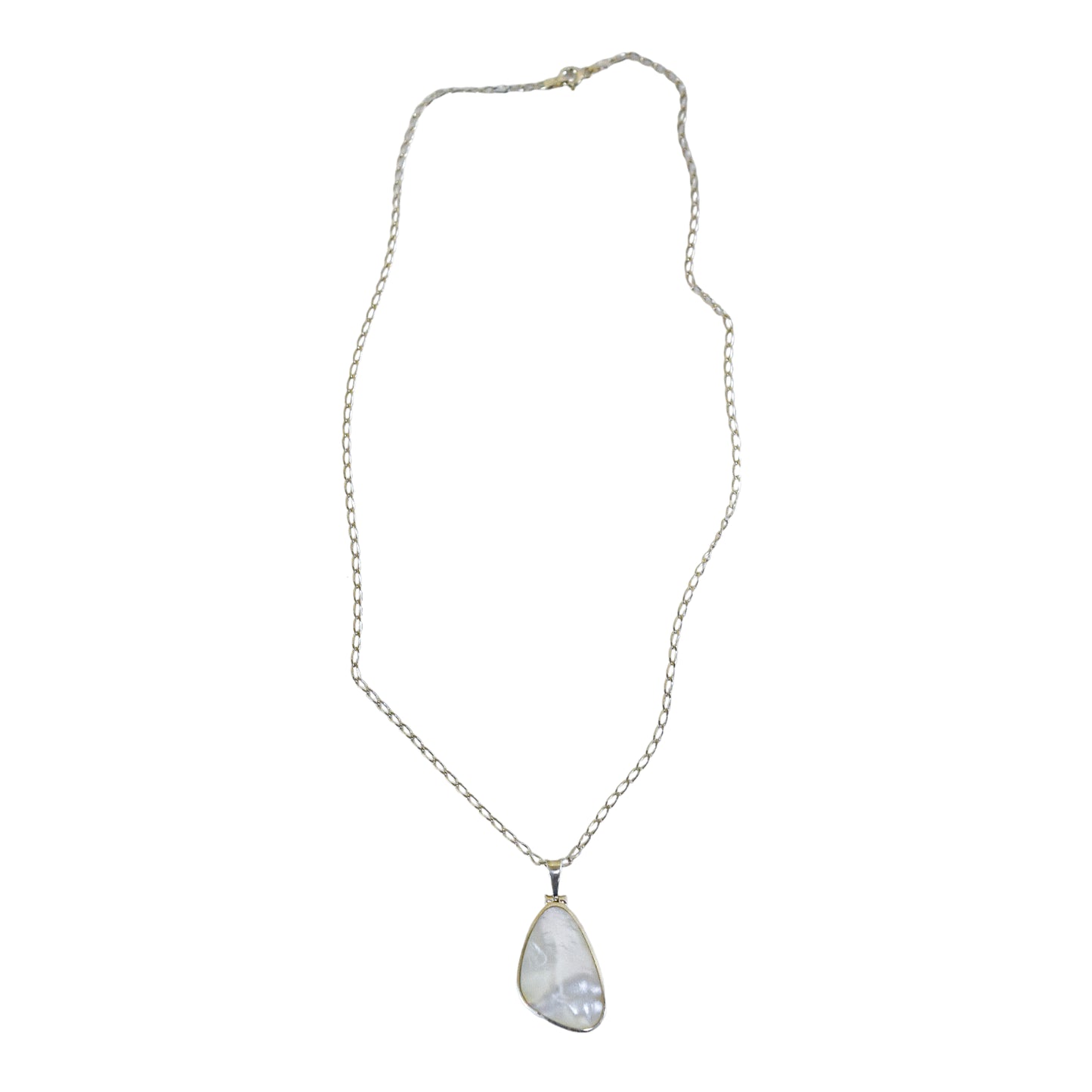 Vintage sterling silver mother of pearl classic teardrop necklace