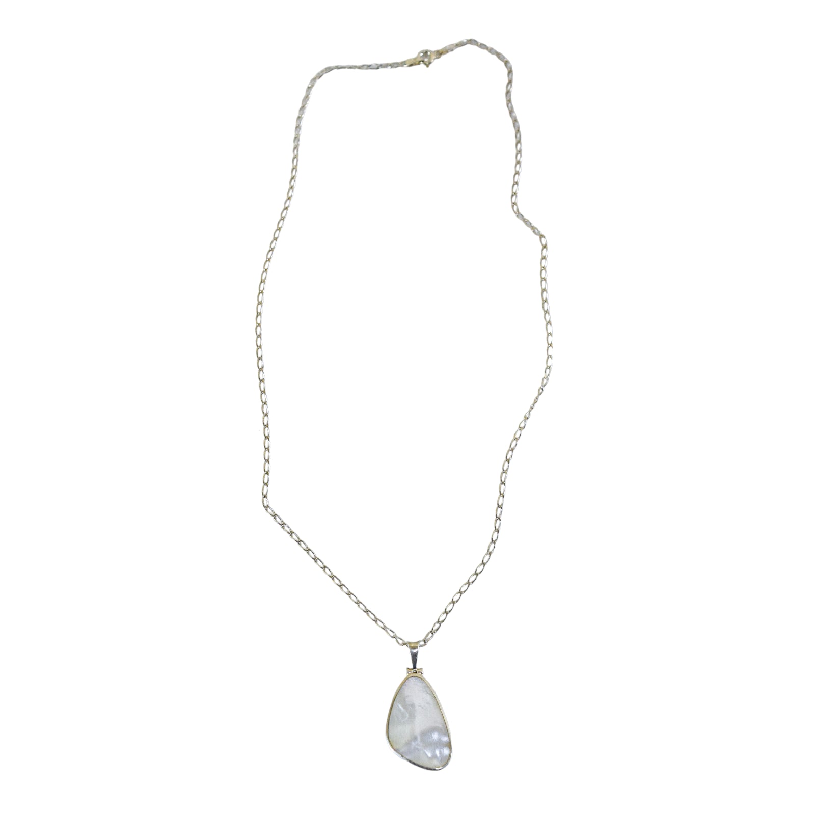 Vintage sterling silver mother of pearl classic teardrop necklace