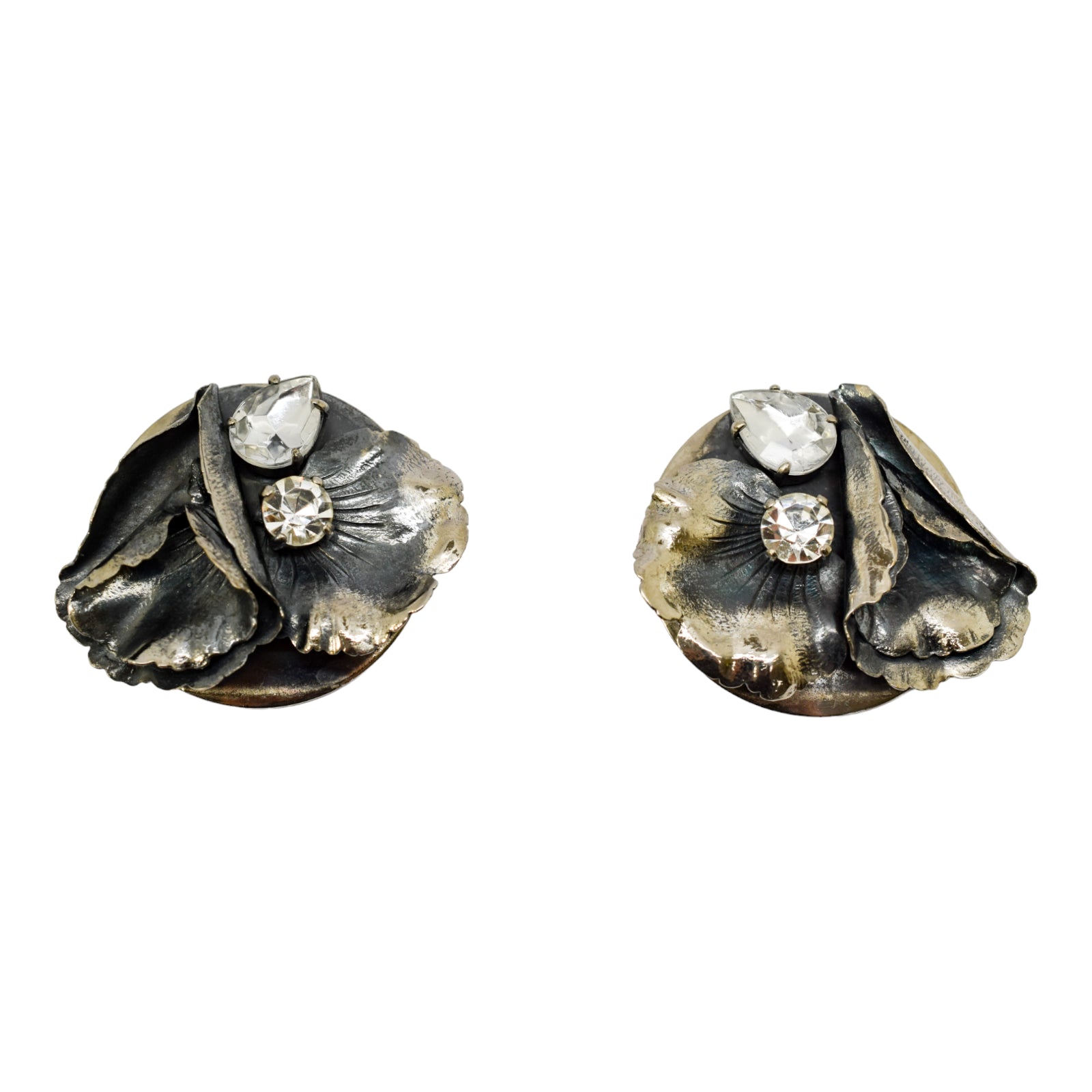 1980's Ermani Bulatti Art Nouveau large statement ear clips of floral and foliate design