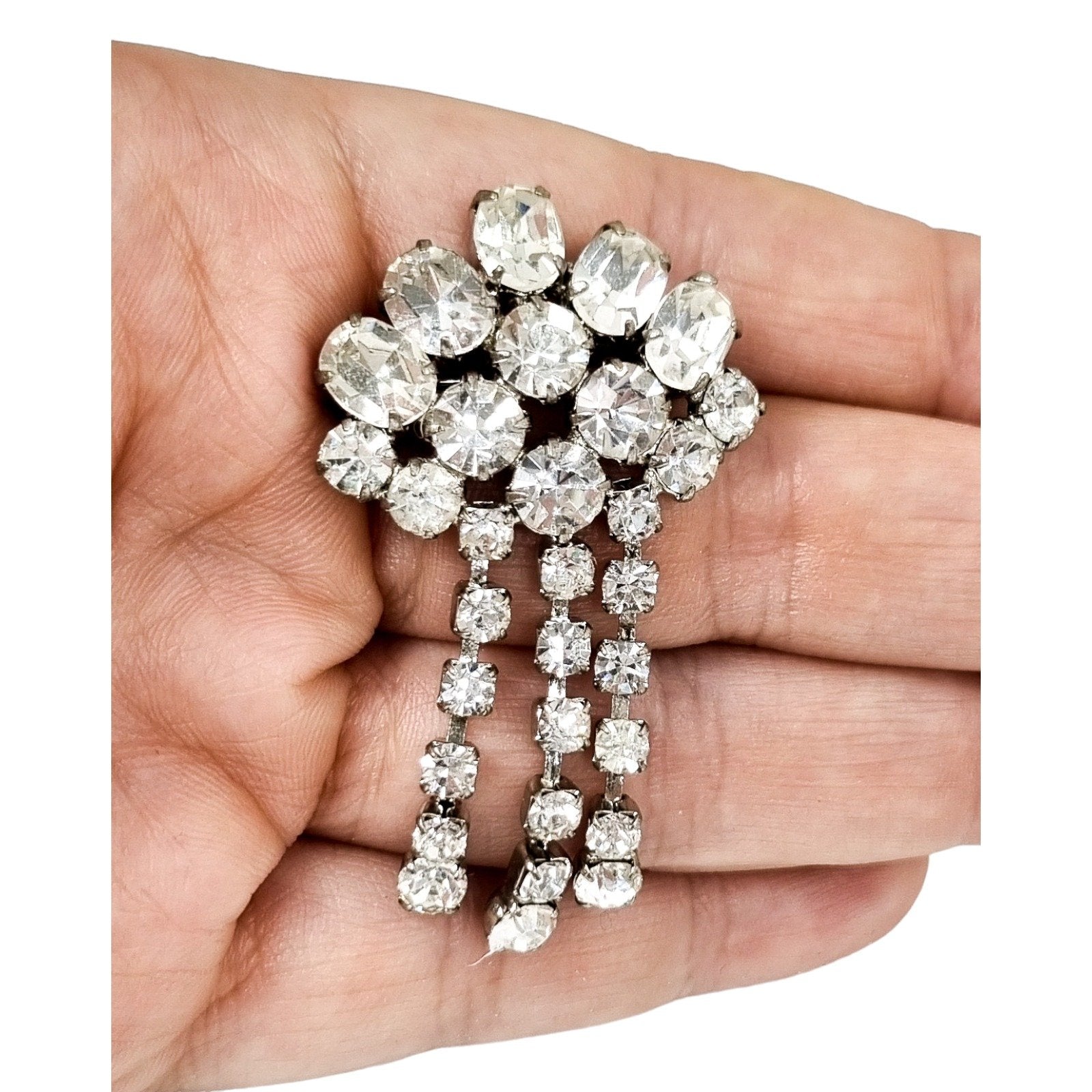 60’s rhinestone dangling fan-shaped brooch