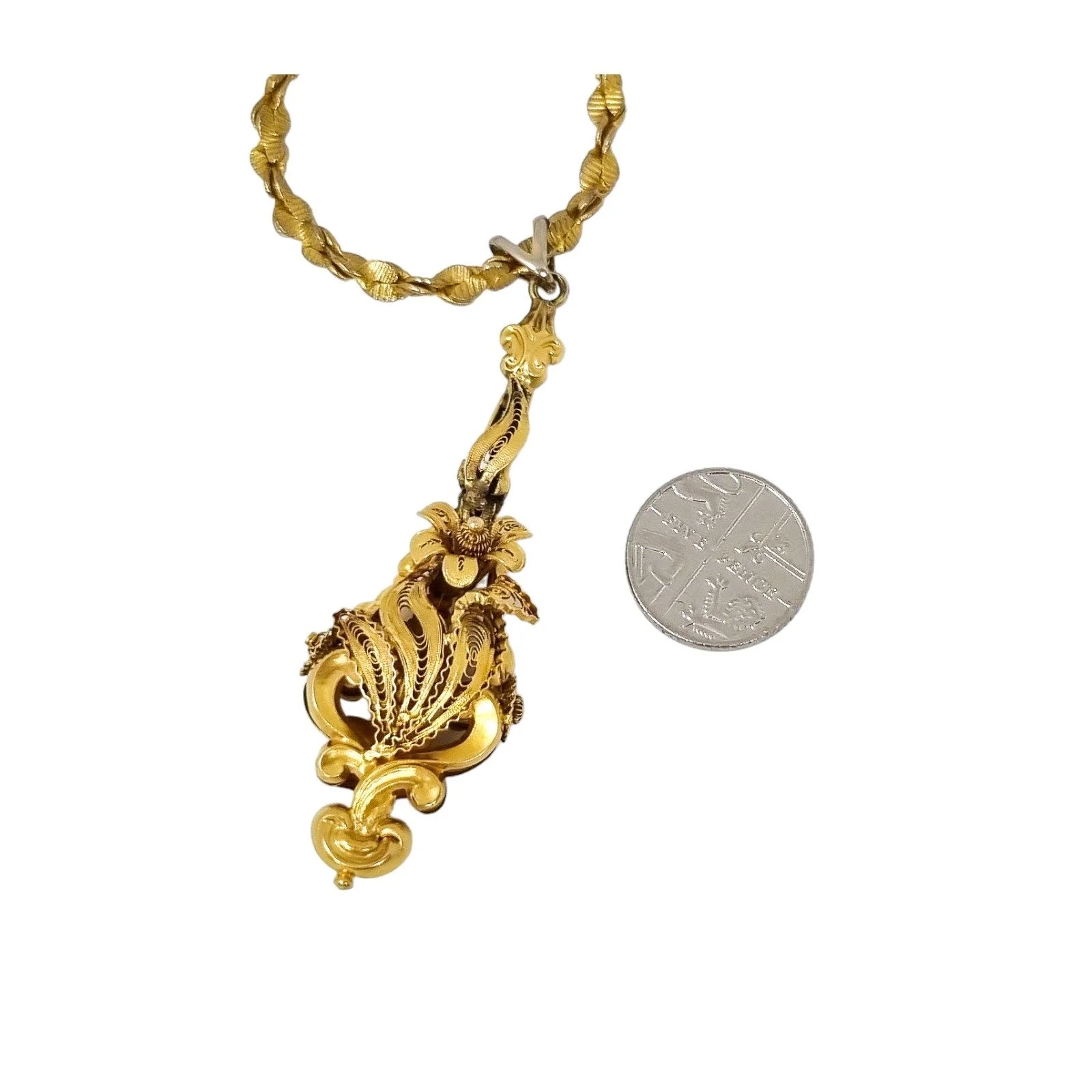 1820’s Georgian pinchbeck gold torpedo chandelier pendant decorated with cannetille and filigree