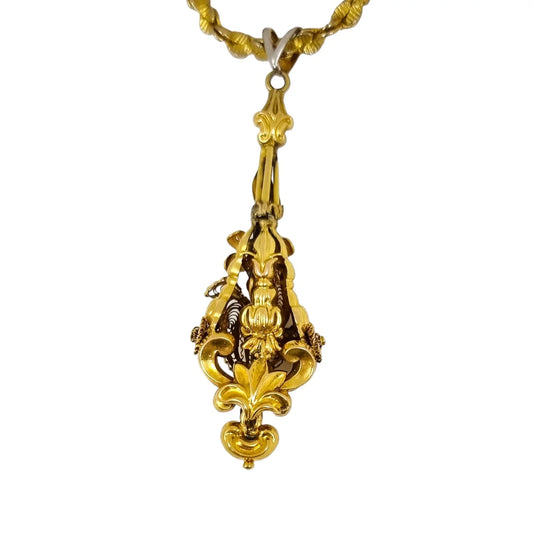 1820’s Georgian pinchbeck gold torpedo chandelier pendant decorated with cannetille and filigree