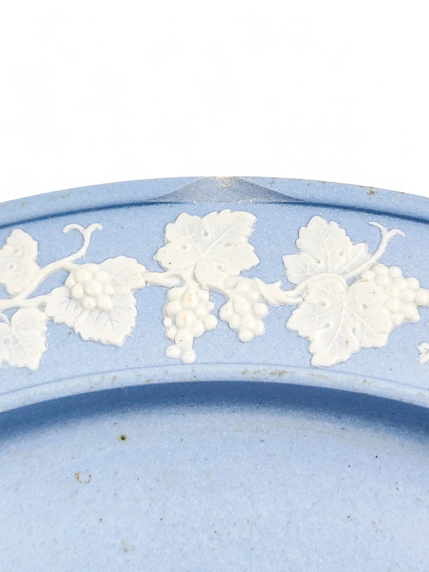 Antique English Wedgwood style blue jasperware cheese dome and stand with grapevine decoration, 19th century