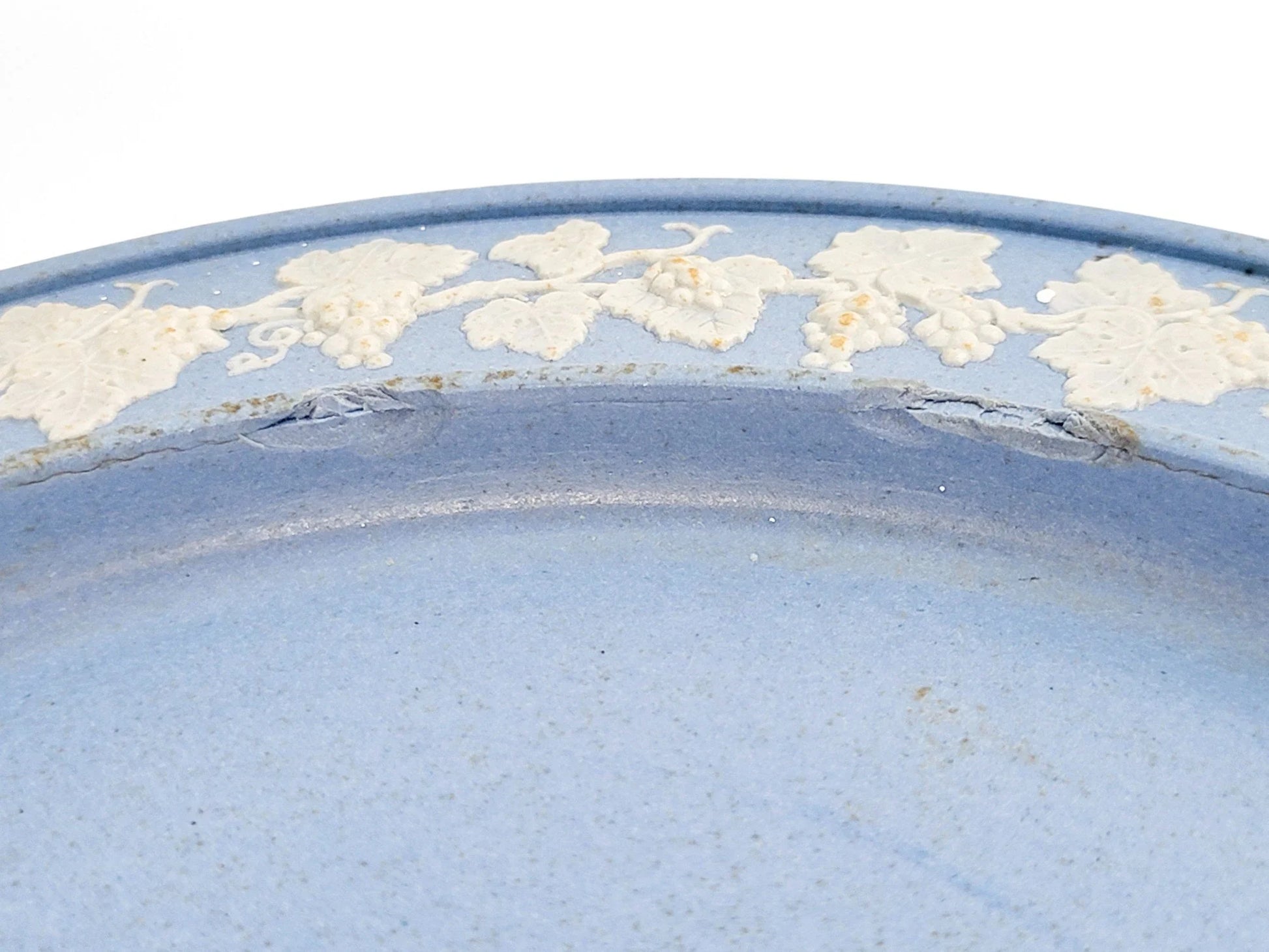 Antique English Wedgwood style blue jasperware cheese dome and stand with grapevine decoration, 19th century