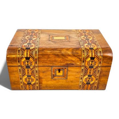 Victorian Tunbridge Ware walnut sewing box, mosaic