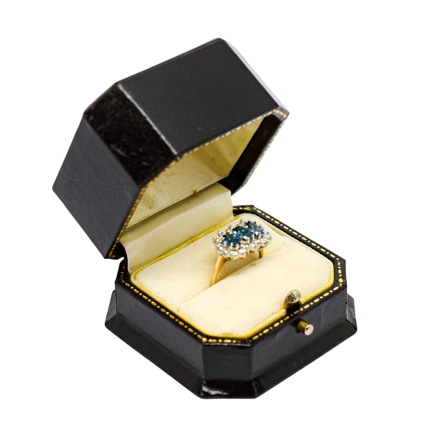 Vintage 1980's three-stone blue topaz cluster ring, 9ct yellow gold, size K 1/2