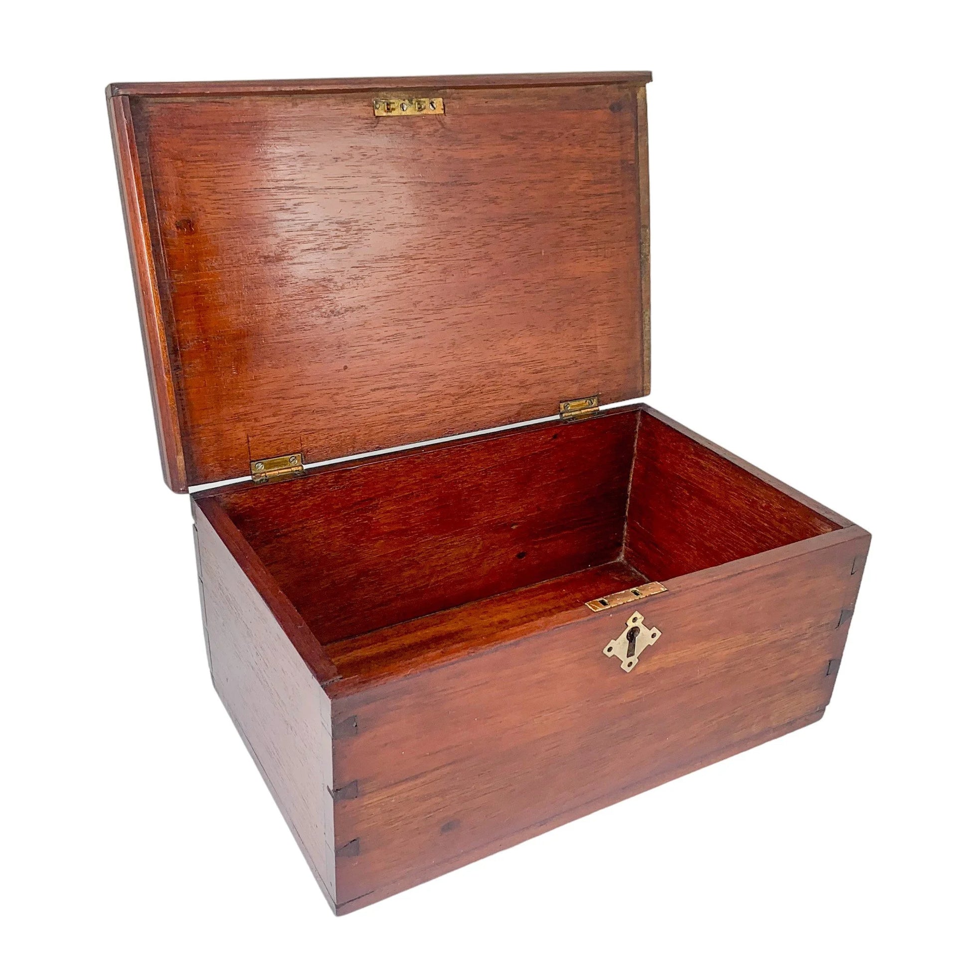 Large Victorian mahogany work box / jewellery chest with rhombus design to lid