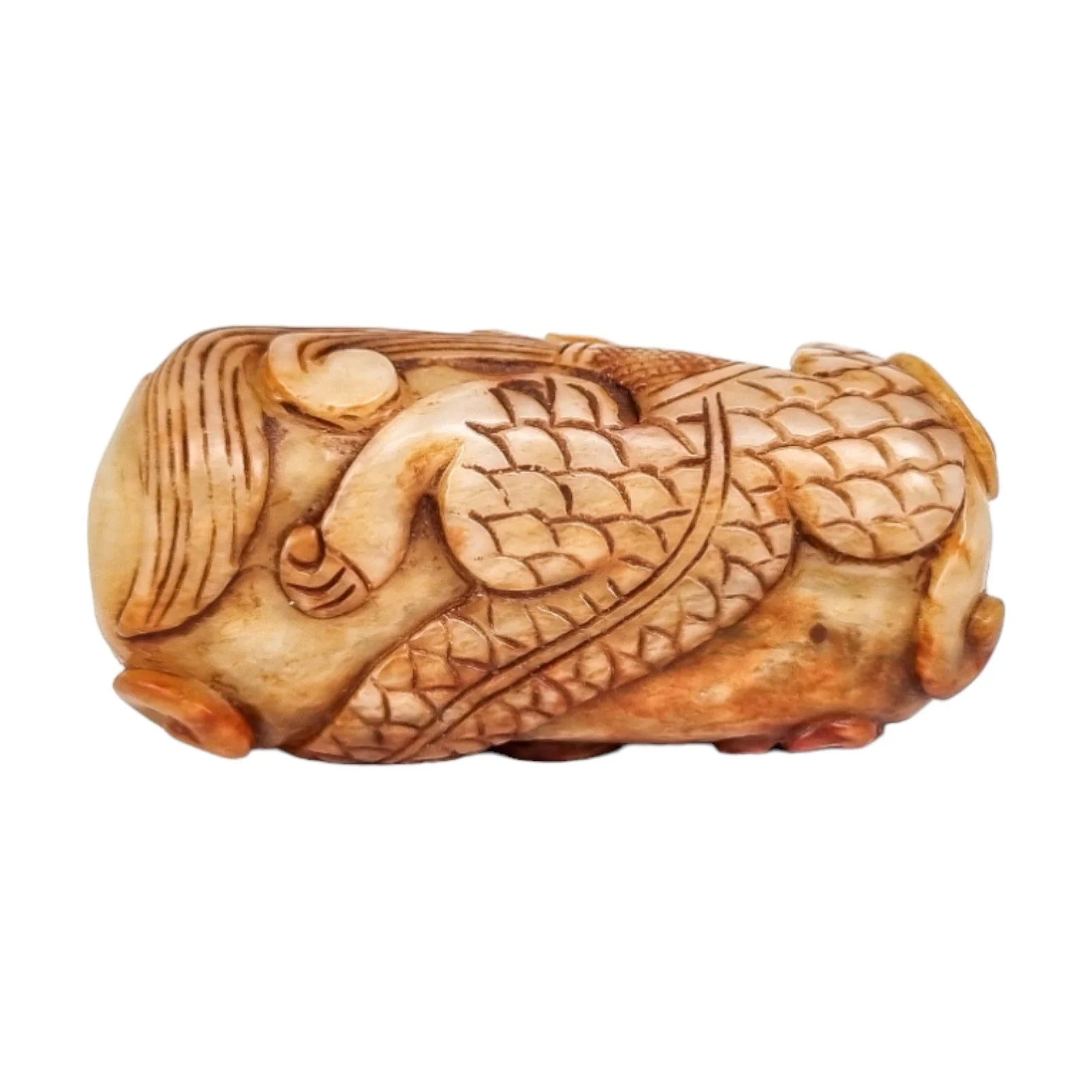Qing dynasty beige russet jade amulet carving of coiling dragon