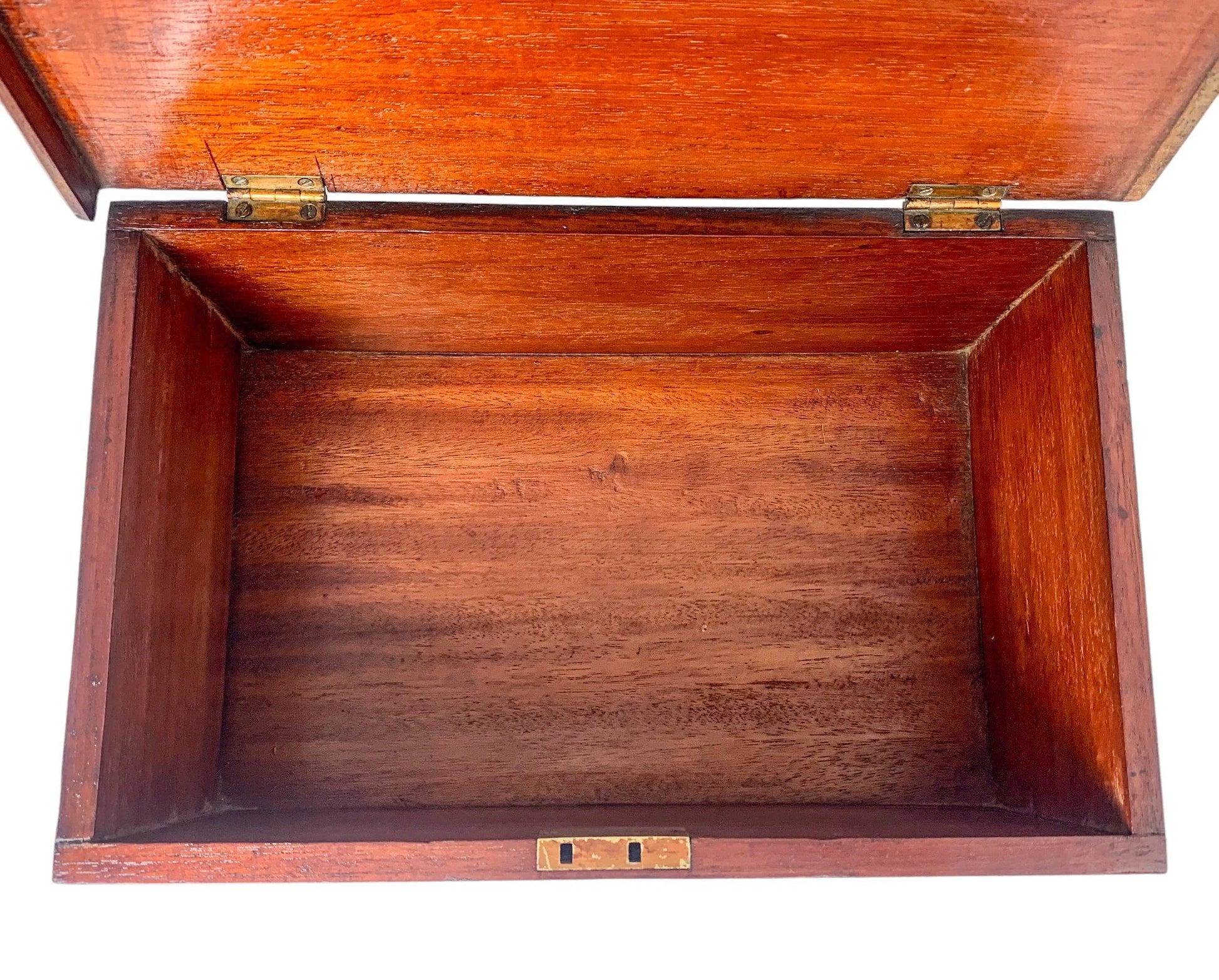 Large Victorian mahogany work box / jewellery chest with rhombus design to lid