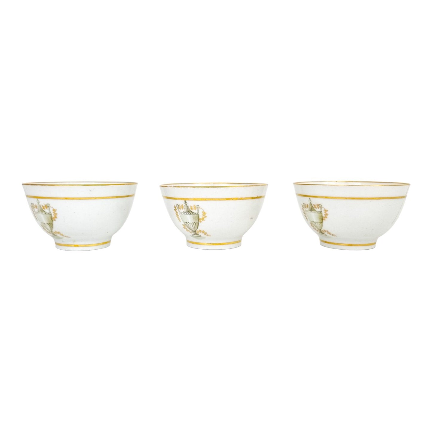 Georgian Thomas Wolfe (Factory Z) porcelain set of 3 bat-printed tea slop bowls, c. 1800