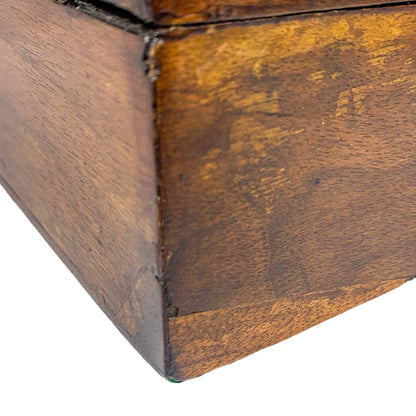 Victorian walnut workbox / jewellery storage box with working key and lift out lid