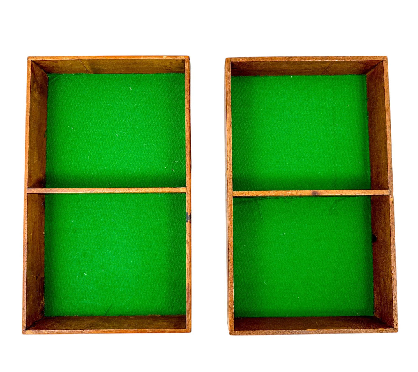 Arts and Crafts oak jewellery box with removable trays and working key