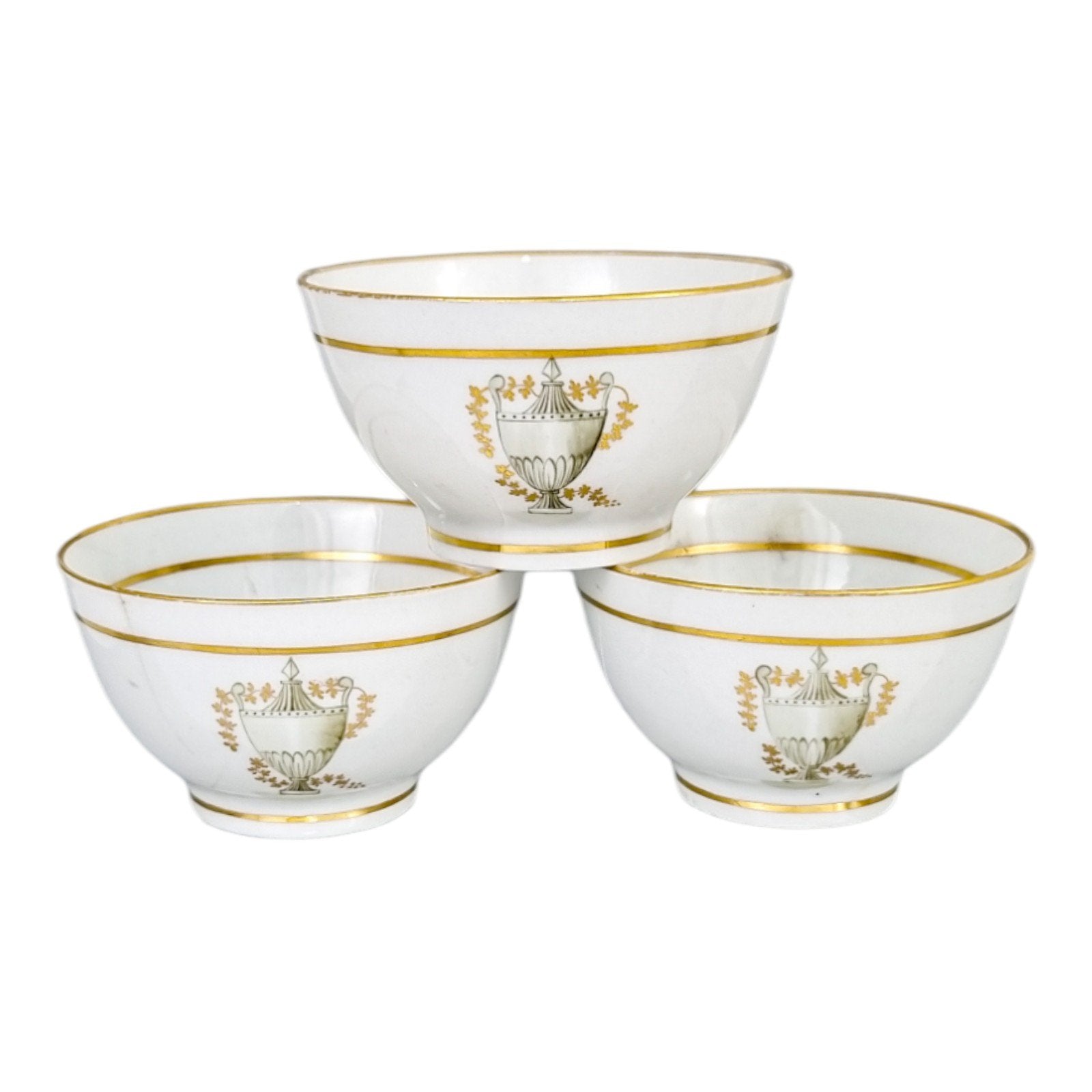 Georgian Thomas Wolfe (Factory Z) porcelain set of 3 bat-printed tea slop bowls, c. 1800
