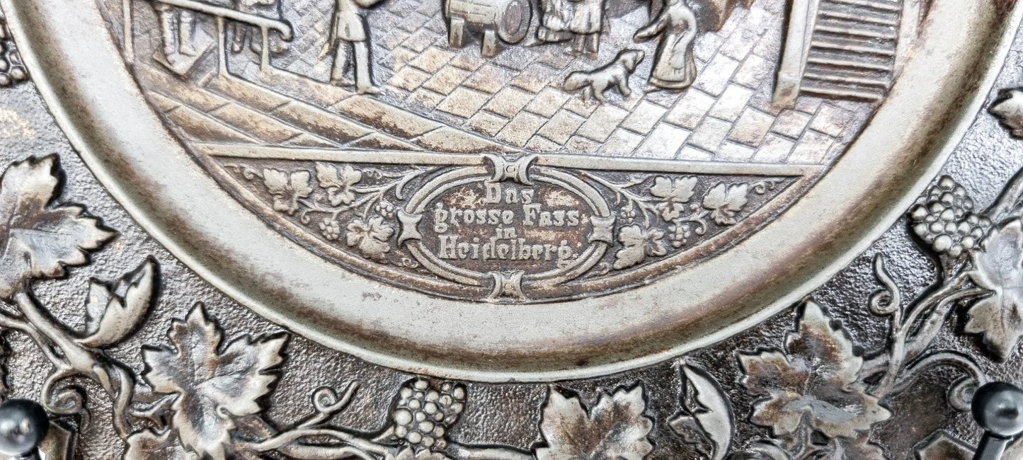 19th century "Das Große Fass im Heidelberger” Tun cast iron souvenir plate