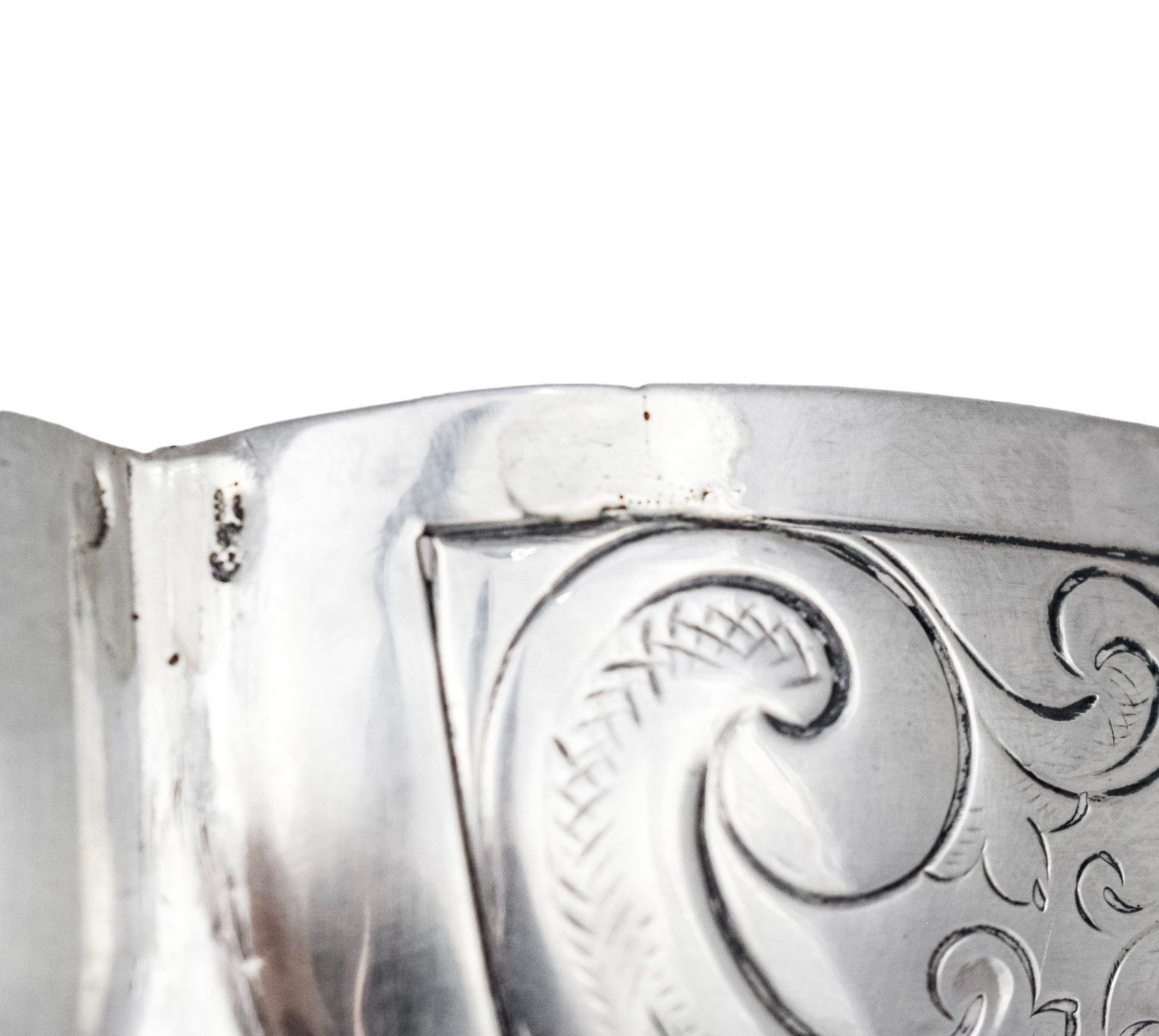 Georgian sterling silver lobed embossed fruit bowl with flying dog handles