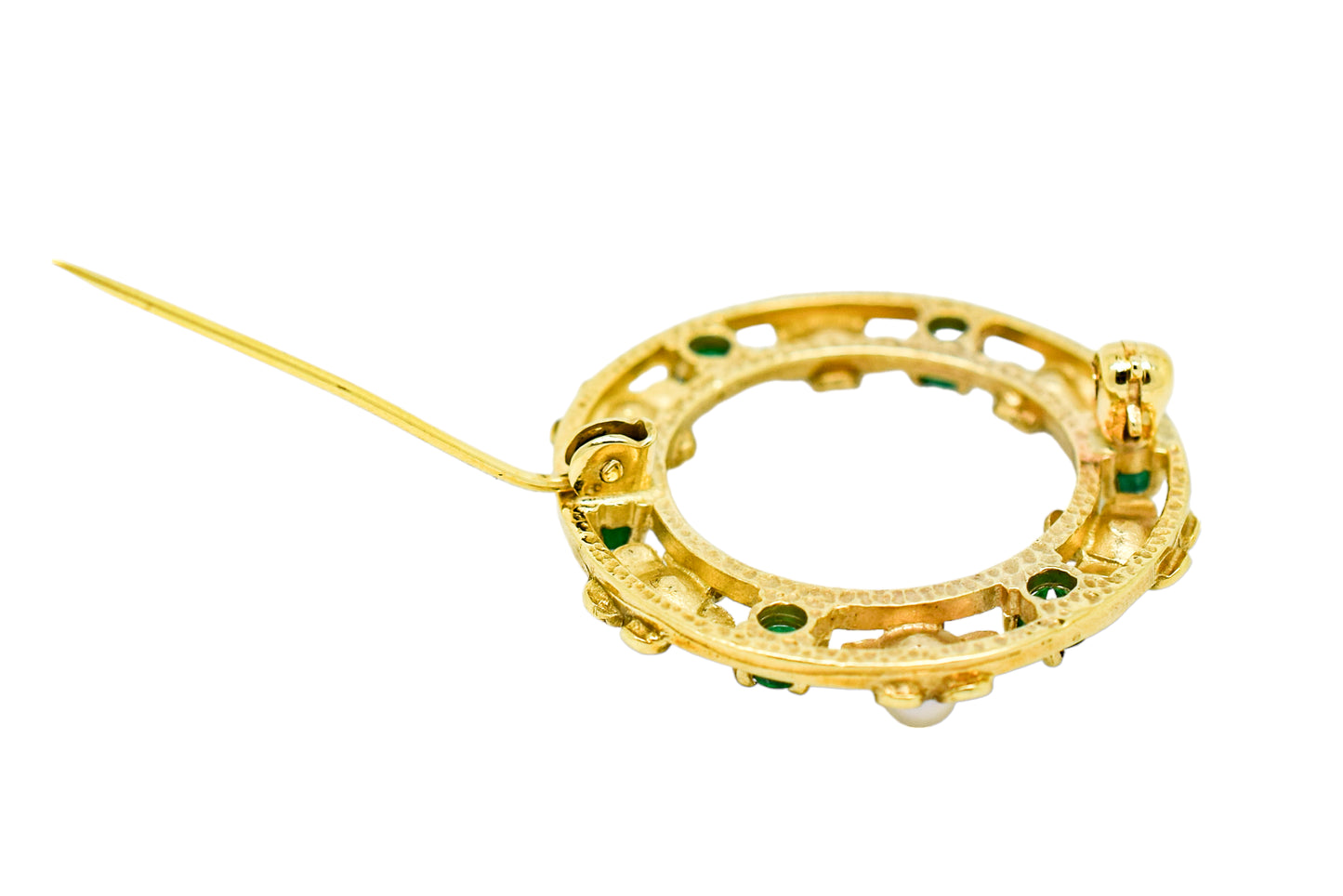 Vintage 9ct gold round openwork brooch / lace pin set with pearl flowers and emeralds